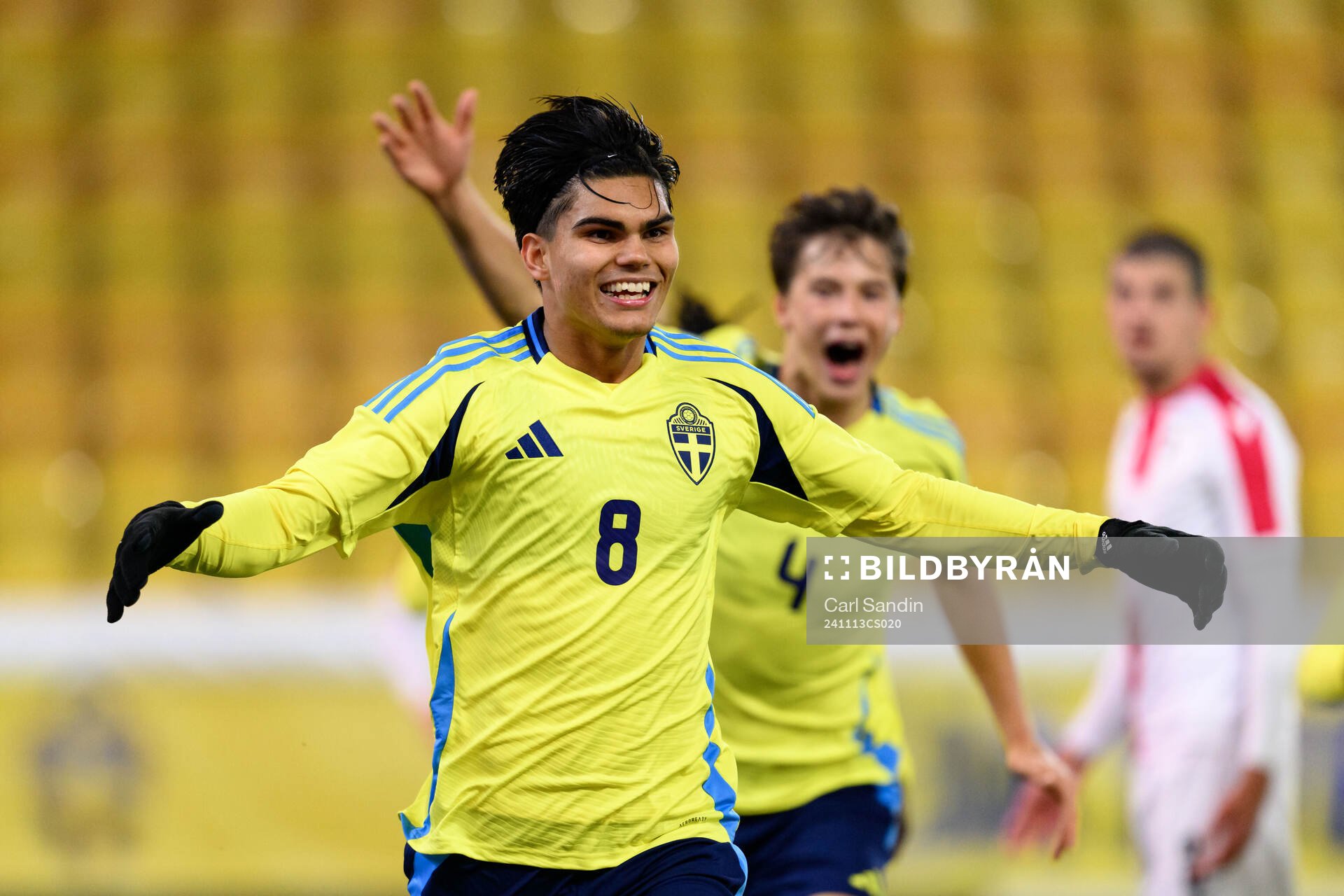 Noel Sernelius of Sweden celebrates