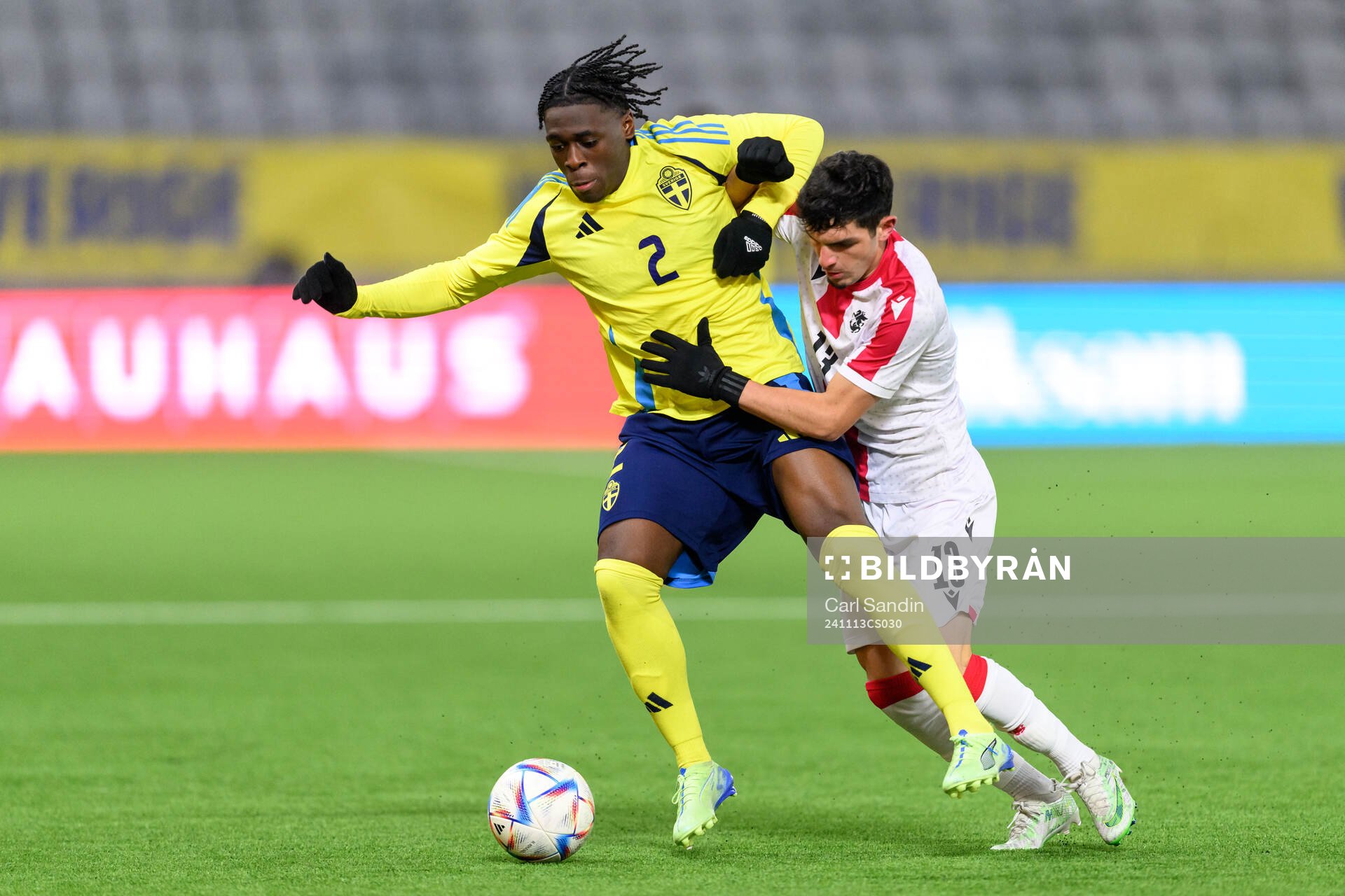 William Rashidi of Sweden and Luka Tsulaia of Georgia