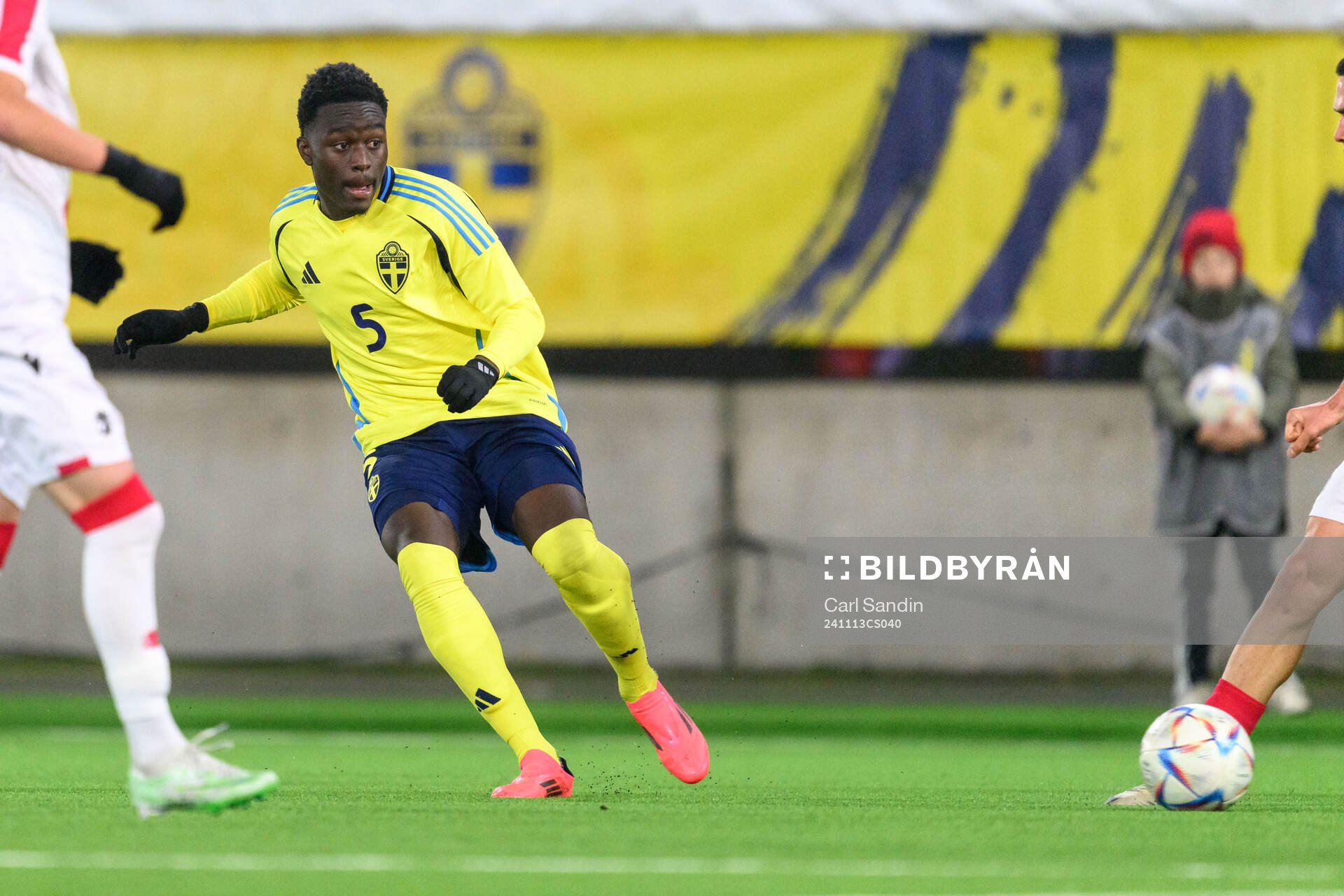 Genesis Antwi of Sweden