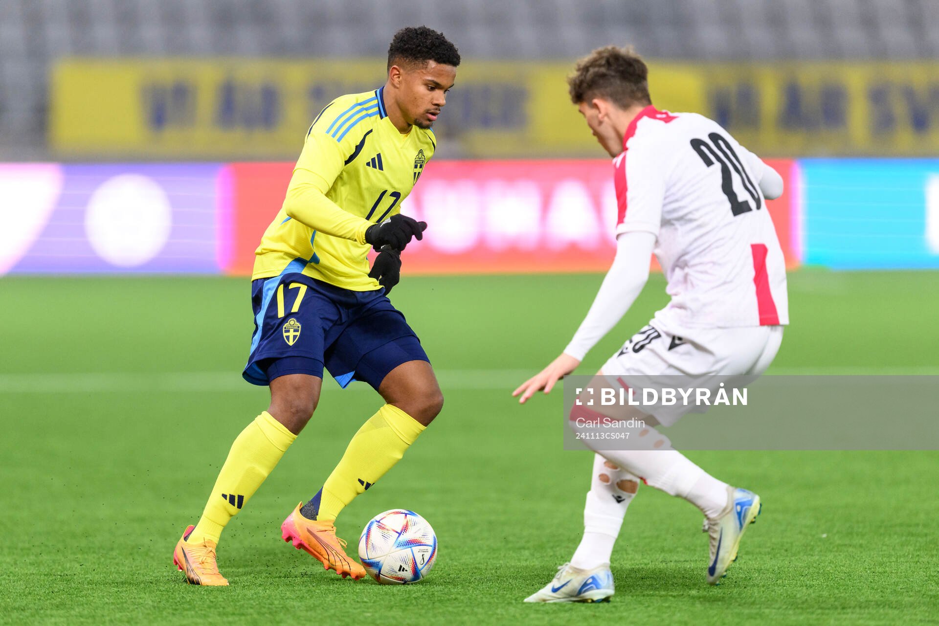 Santino Samuyiwa of Sweden