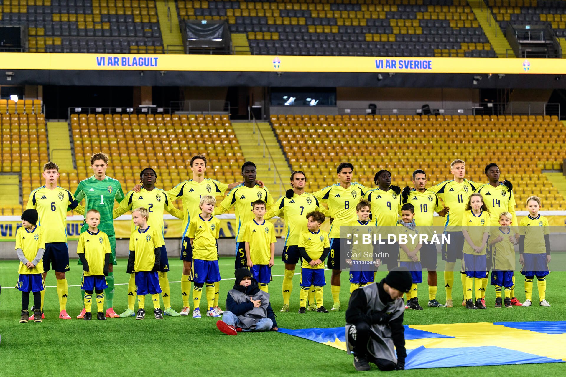 Viggo Jeppsson, goalkeeper William Nieroth Lundgren,
