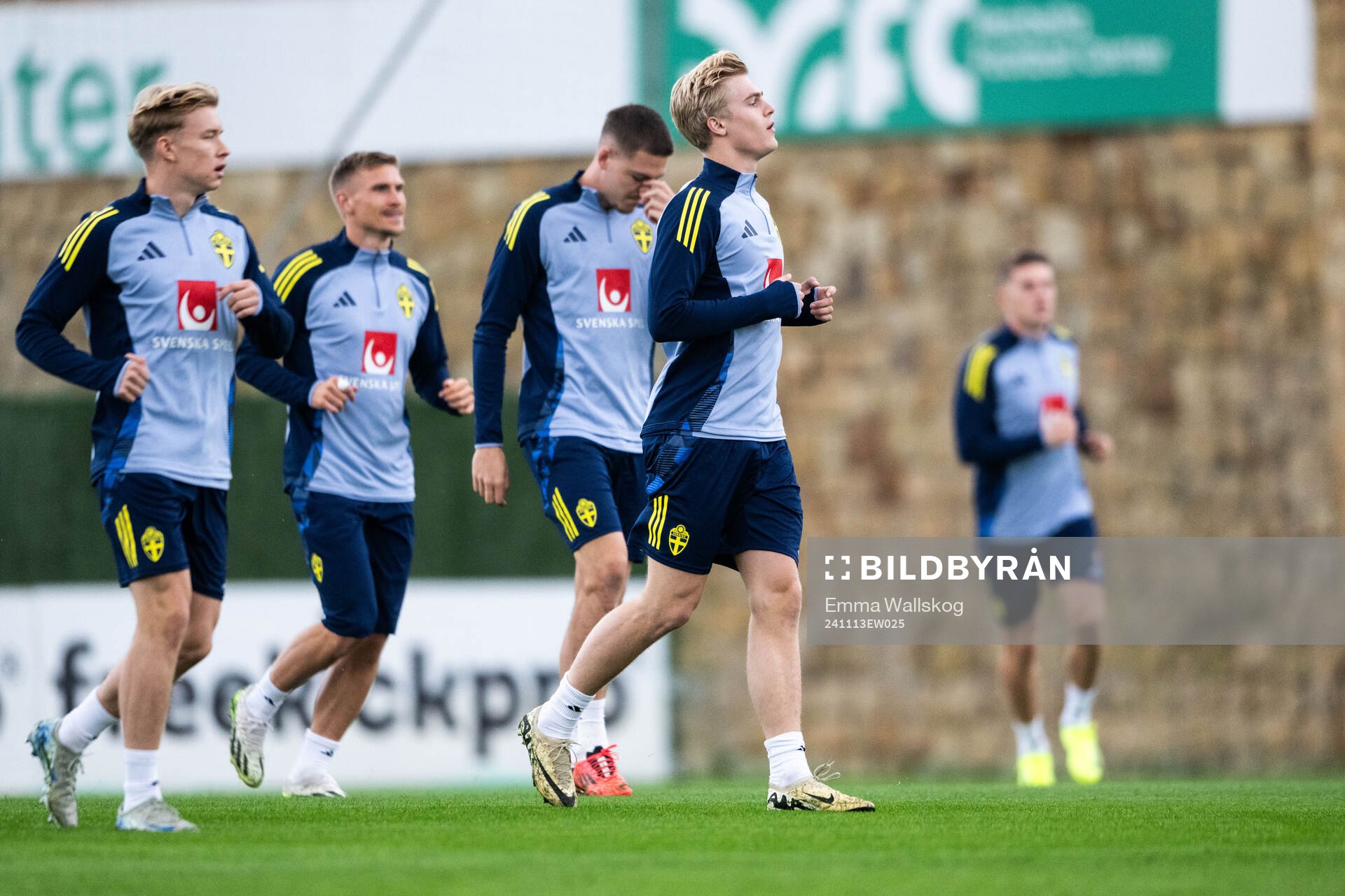 Daniel Svensson and Lucas Bergvall of the Swedish men's