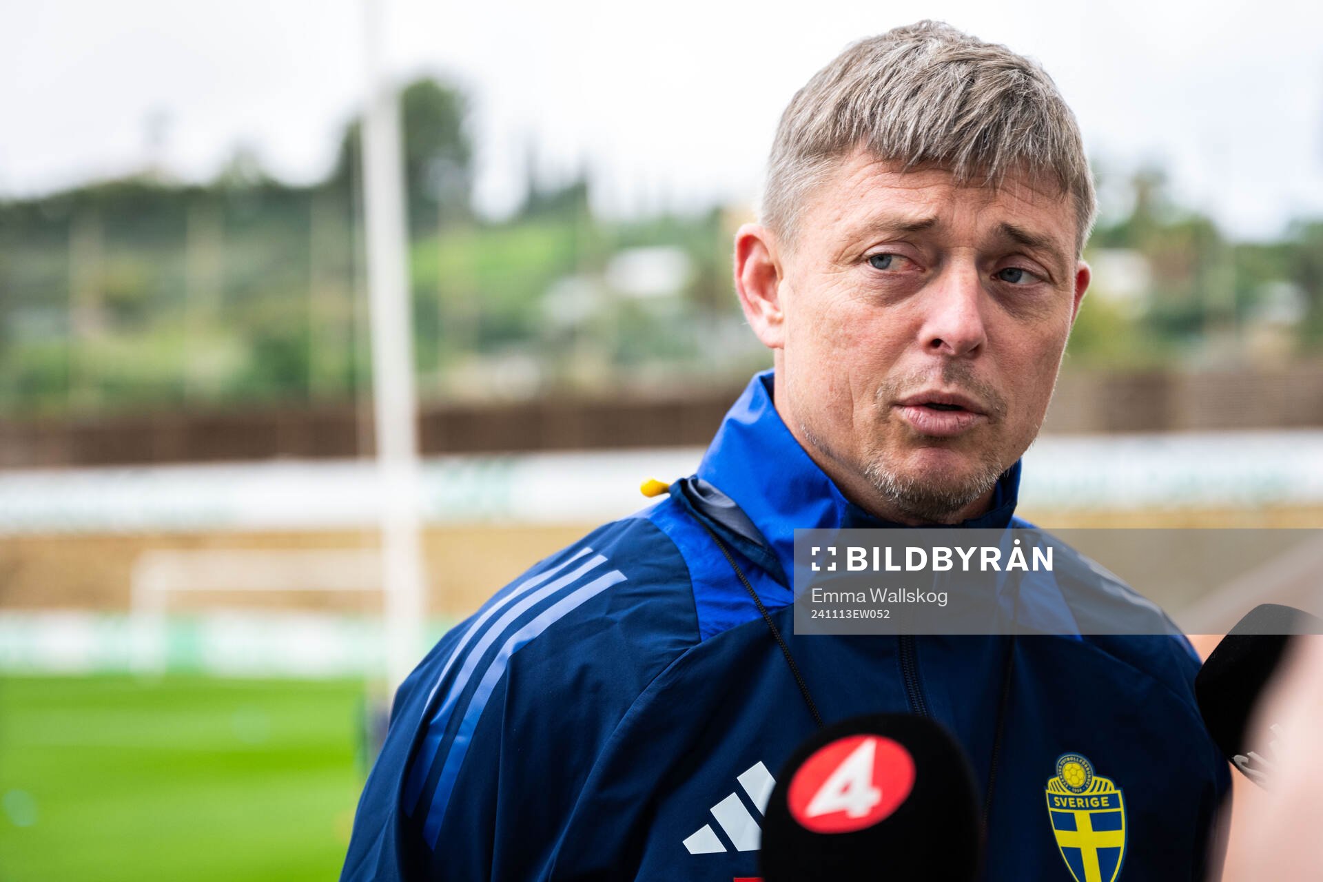 Head coach Jon Dahl Tomasson of the Swedish men's football