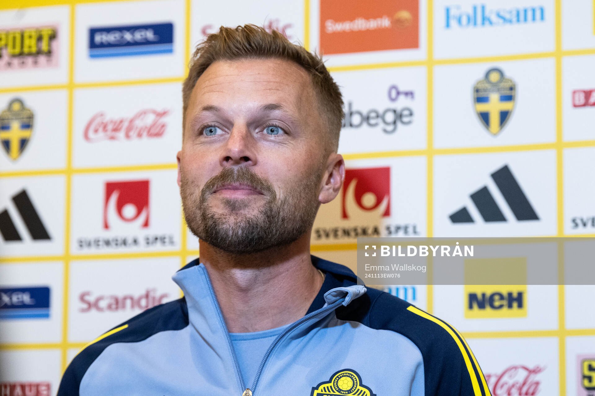 Assistant coach Sebastian Larsson of the Swedish men's