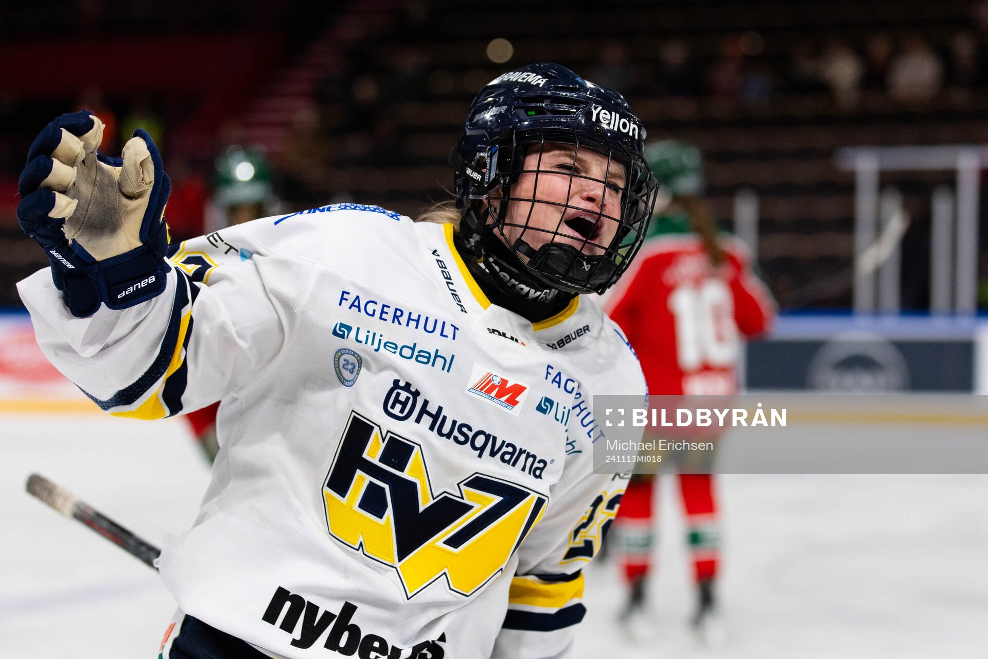 HV71s Kennedy Bobyck jublar