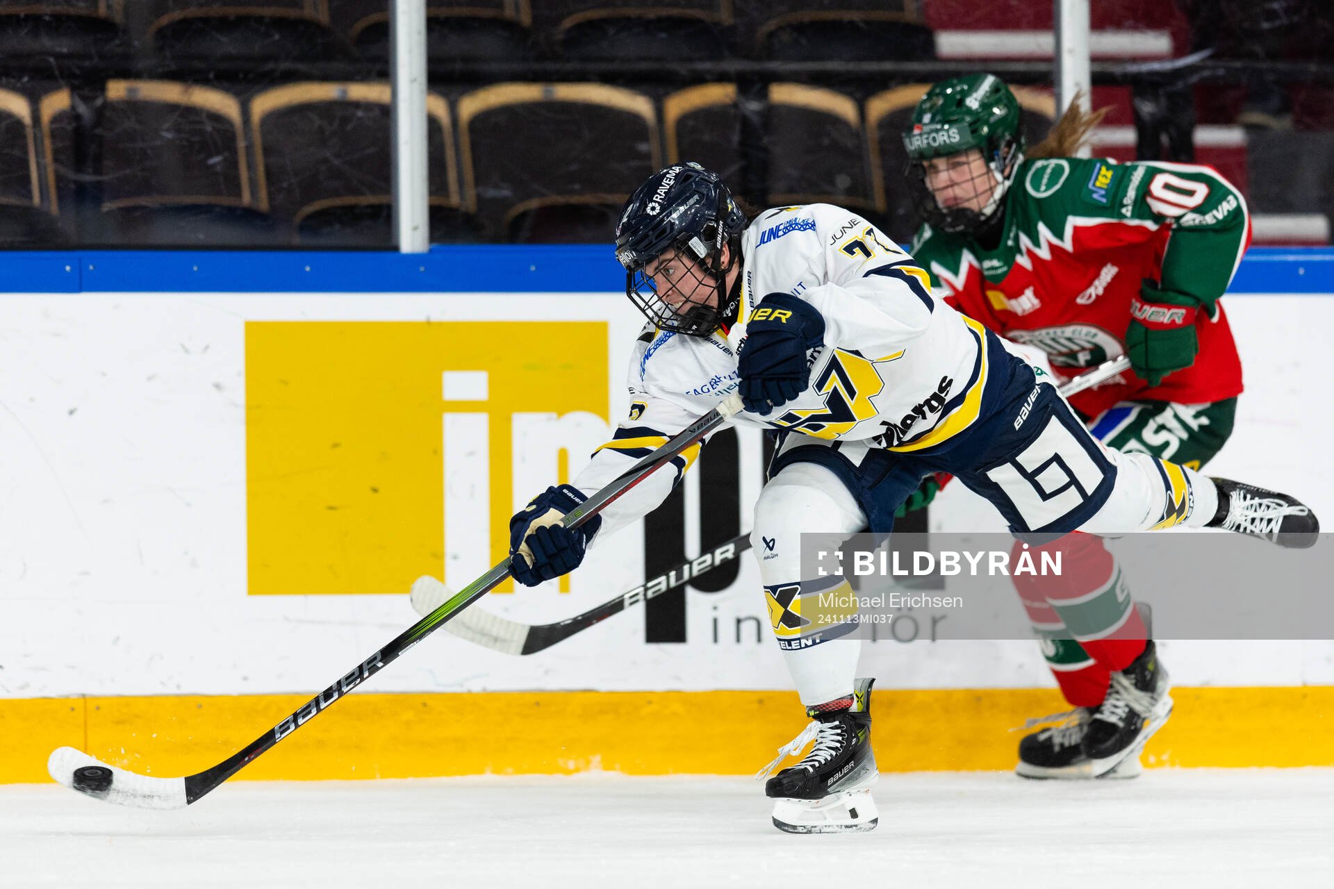 HV71s Rachel Weiss