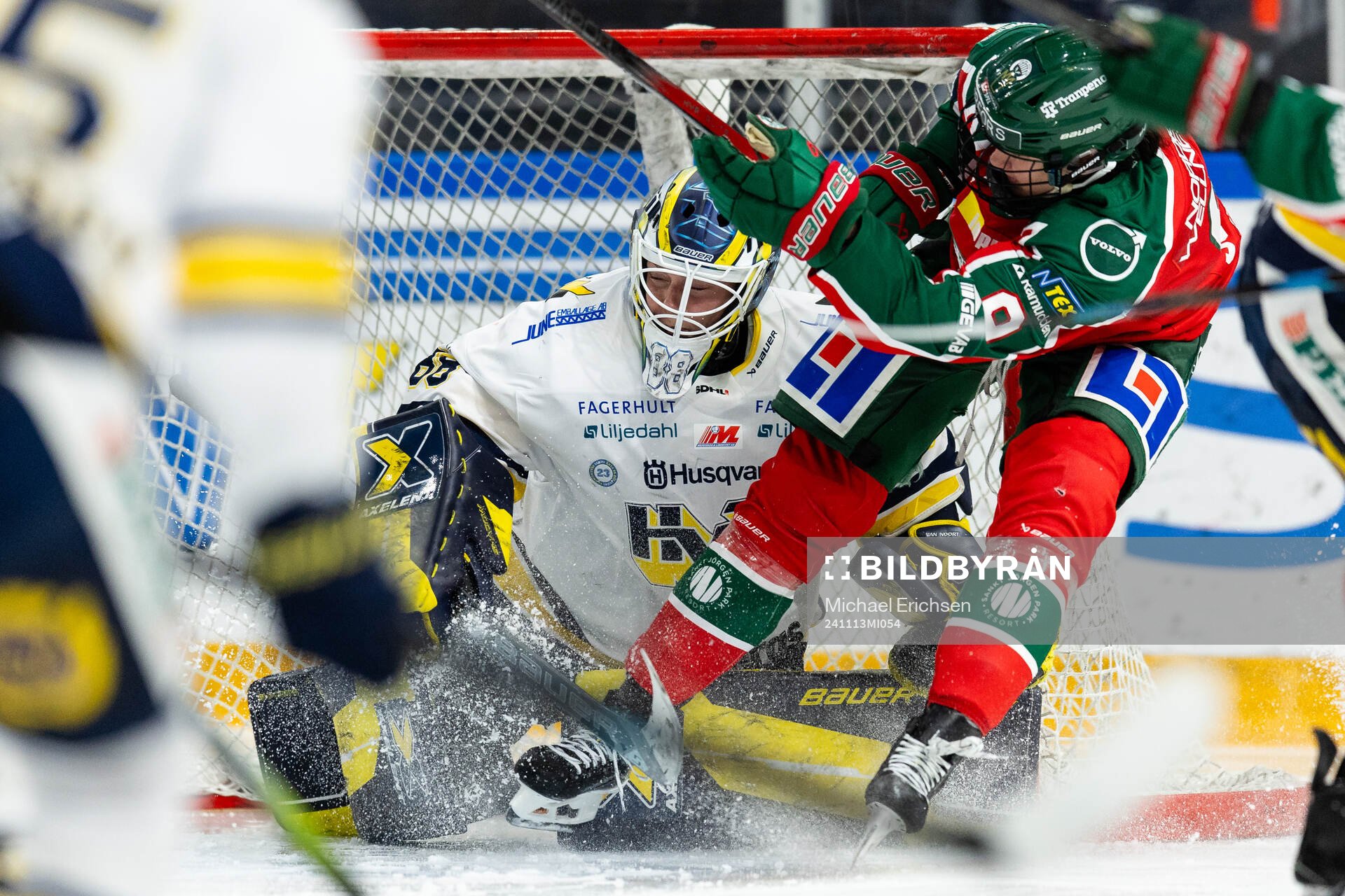 HV71s målvakt Lina Van Noort och Frölundas Alva Johnsson