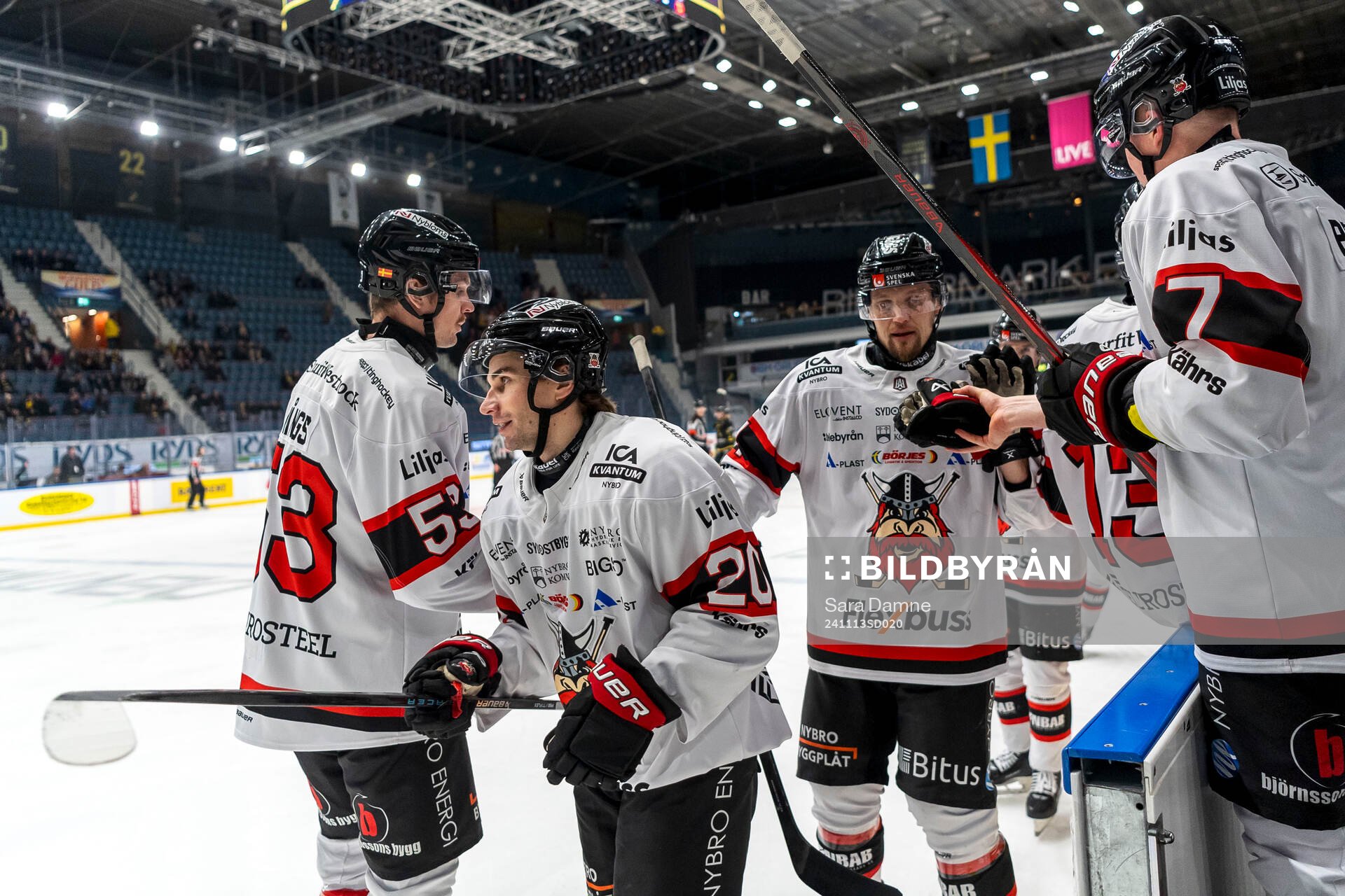 Nybro Vikings Juho Liuksiala jublar