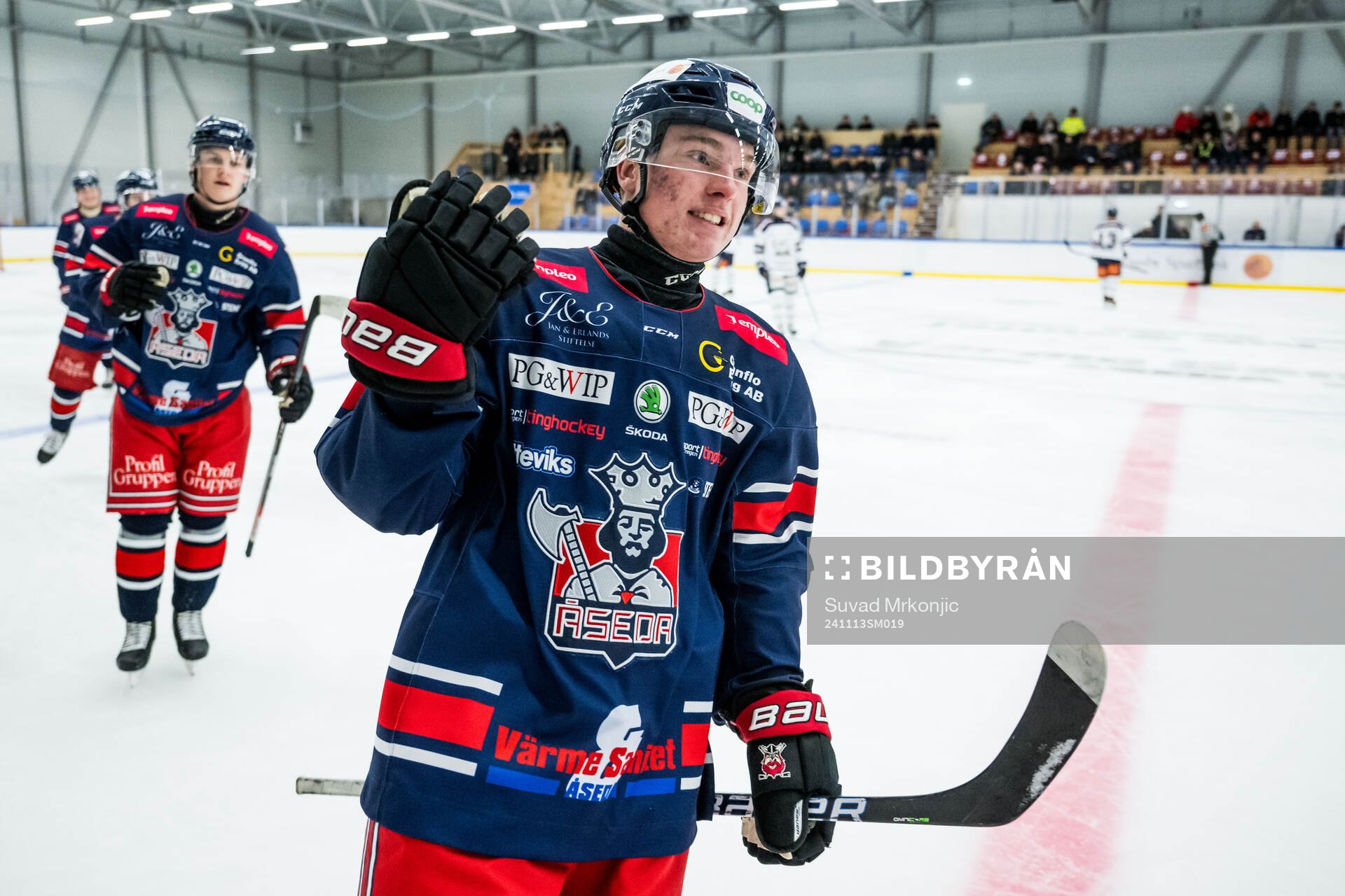 Åsedas Alwin Stålgren jublar