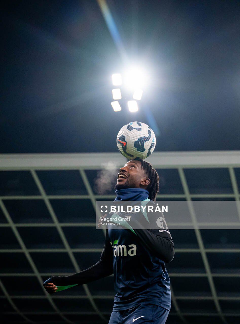Warren Kamanzi of the Norwegian national football team