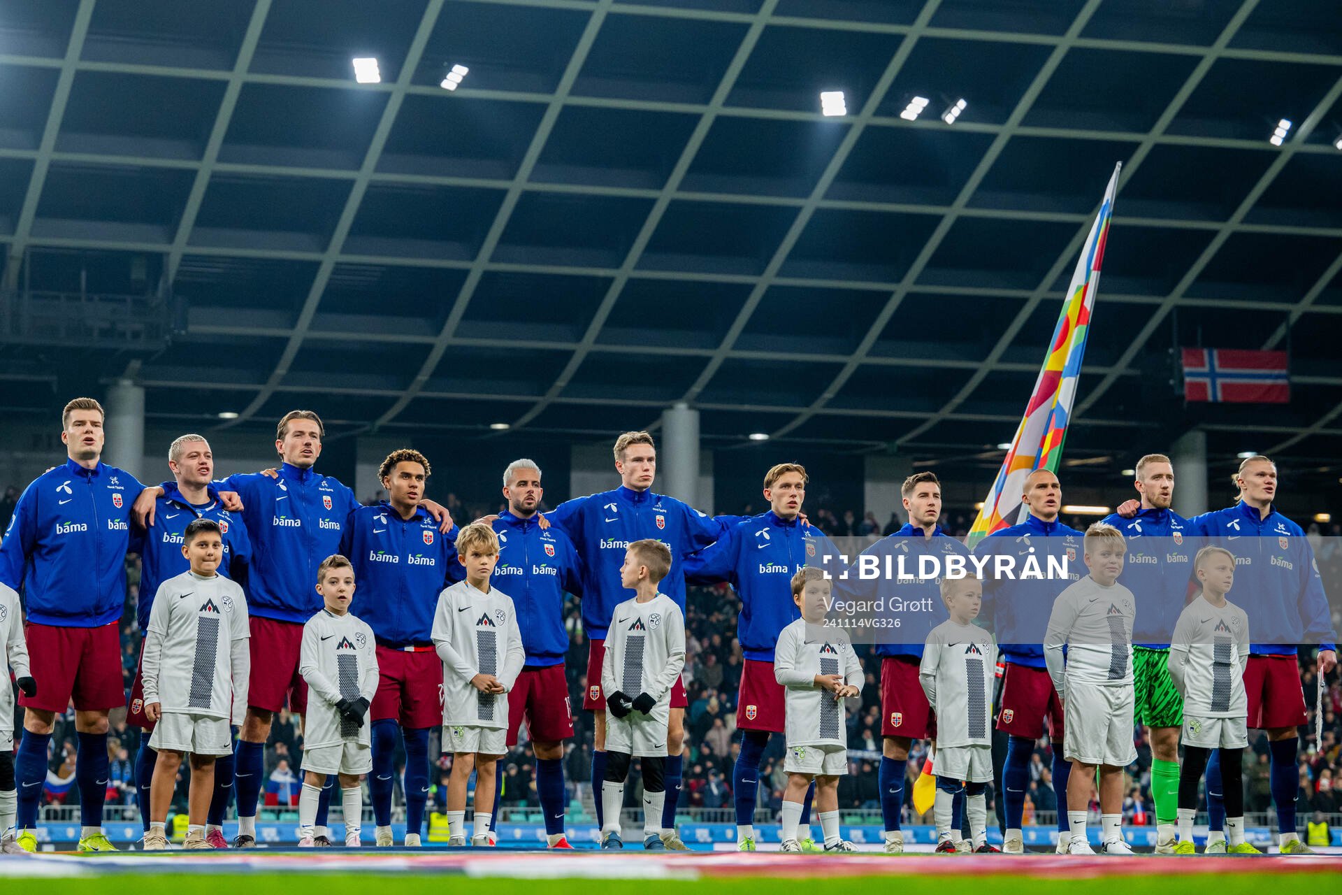 Players of Norway line up
