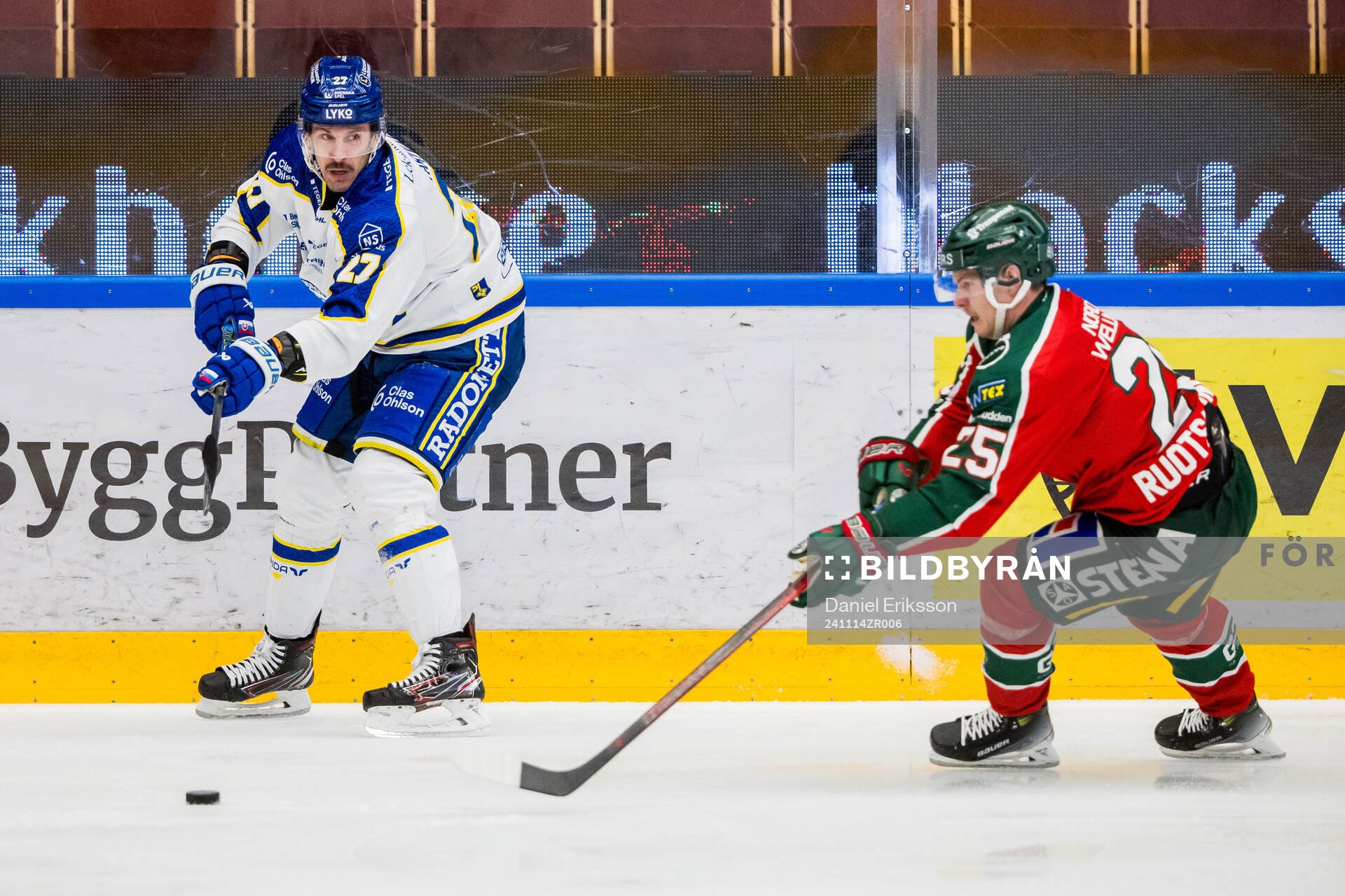 Leksands Marek Hrivik och Frölundas Arttu Ruotsalainen