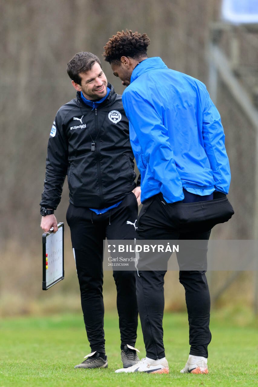tränare Ferran Sibila och Samuel Kotto