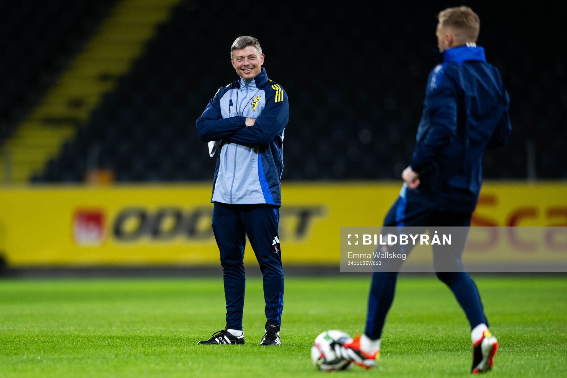 Head coach Jon Dahl Tomasson of the Swedish men's football
