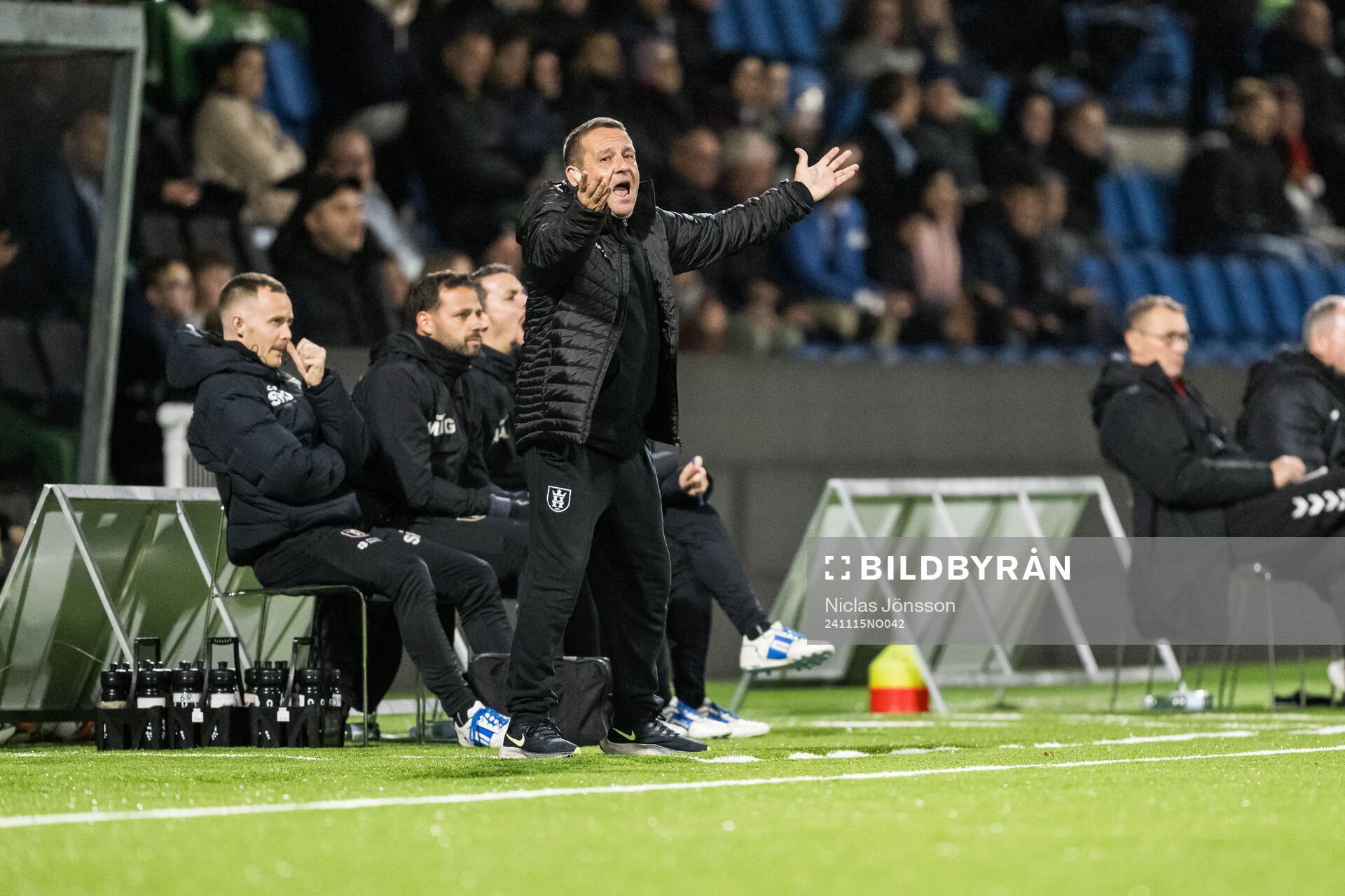 Head coach Pep Alomar of FC Helsingør reacts