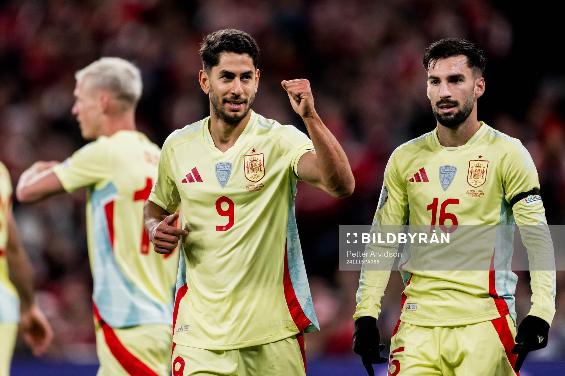 Ayoze Perez of Spain celebrates