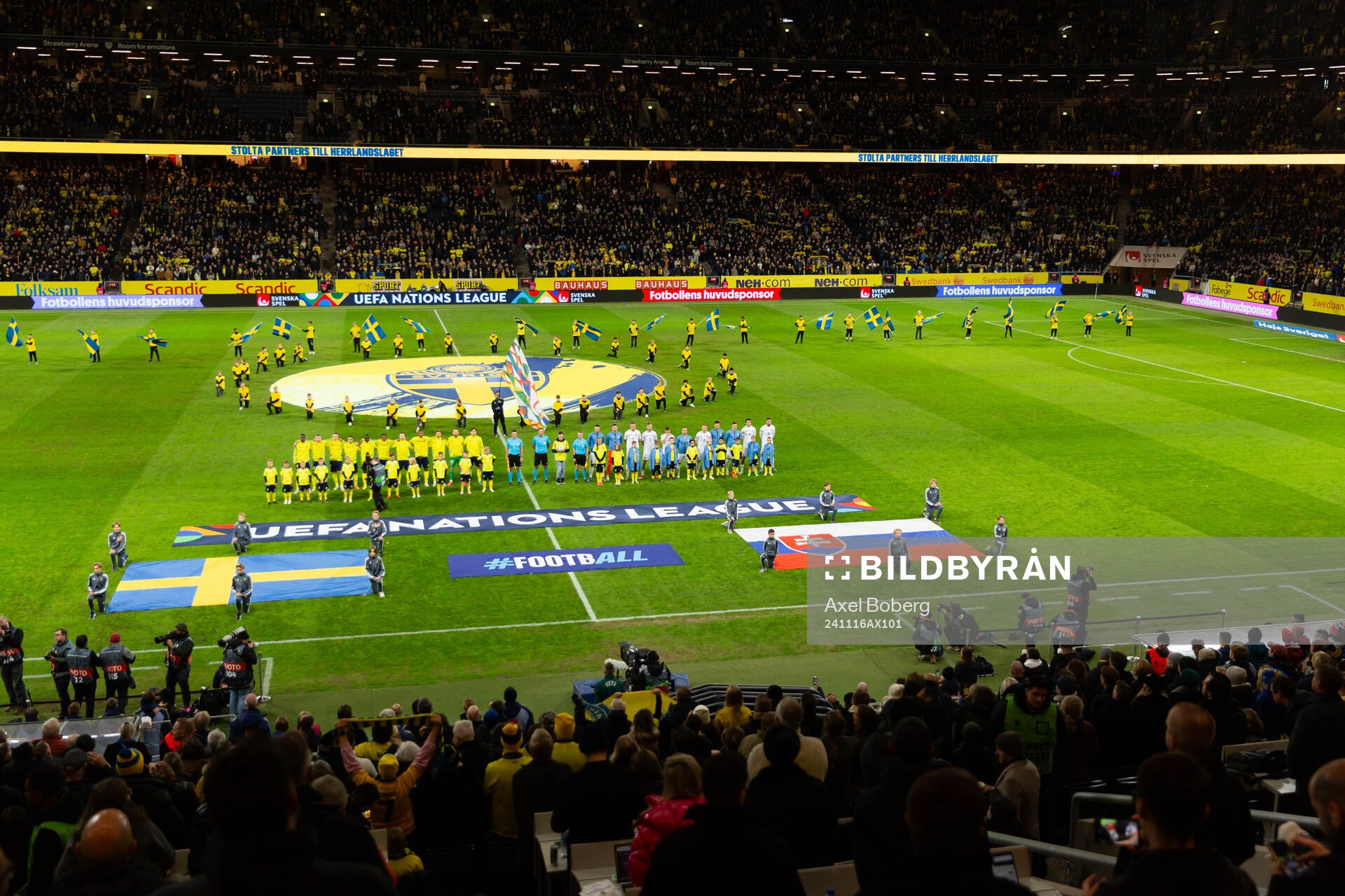 The teams line up ahead of the Nations League football match between Sweden and Slovakia on November 16, 2024 in Stockholm. 