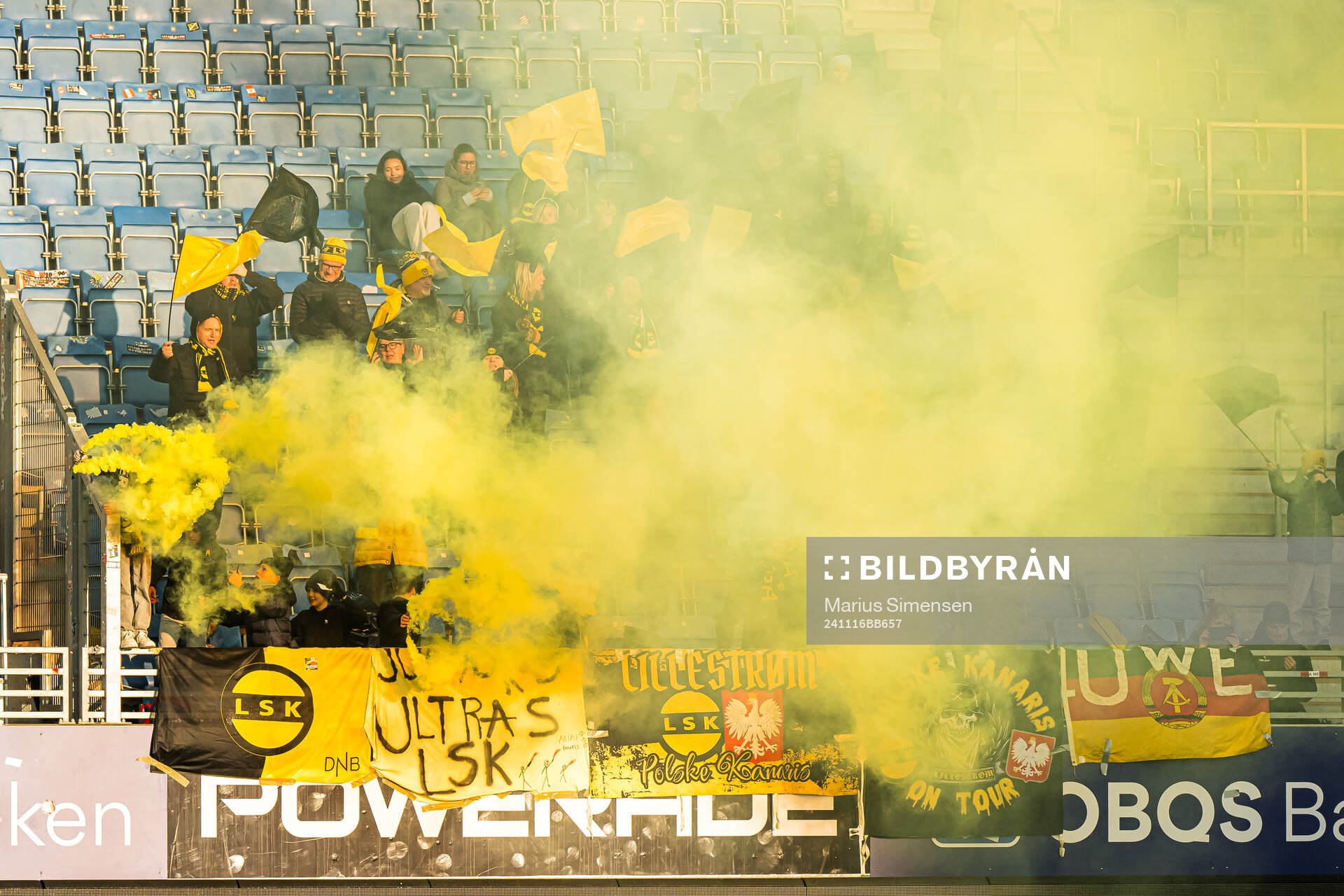 Spectators in the stands ahead of the Toppserien football match between Vålerenga and LSK Kvinner on November 16, 2024 in Oslo.