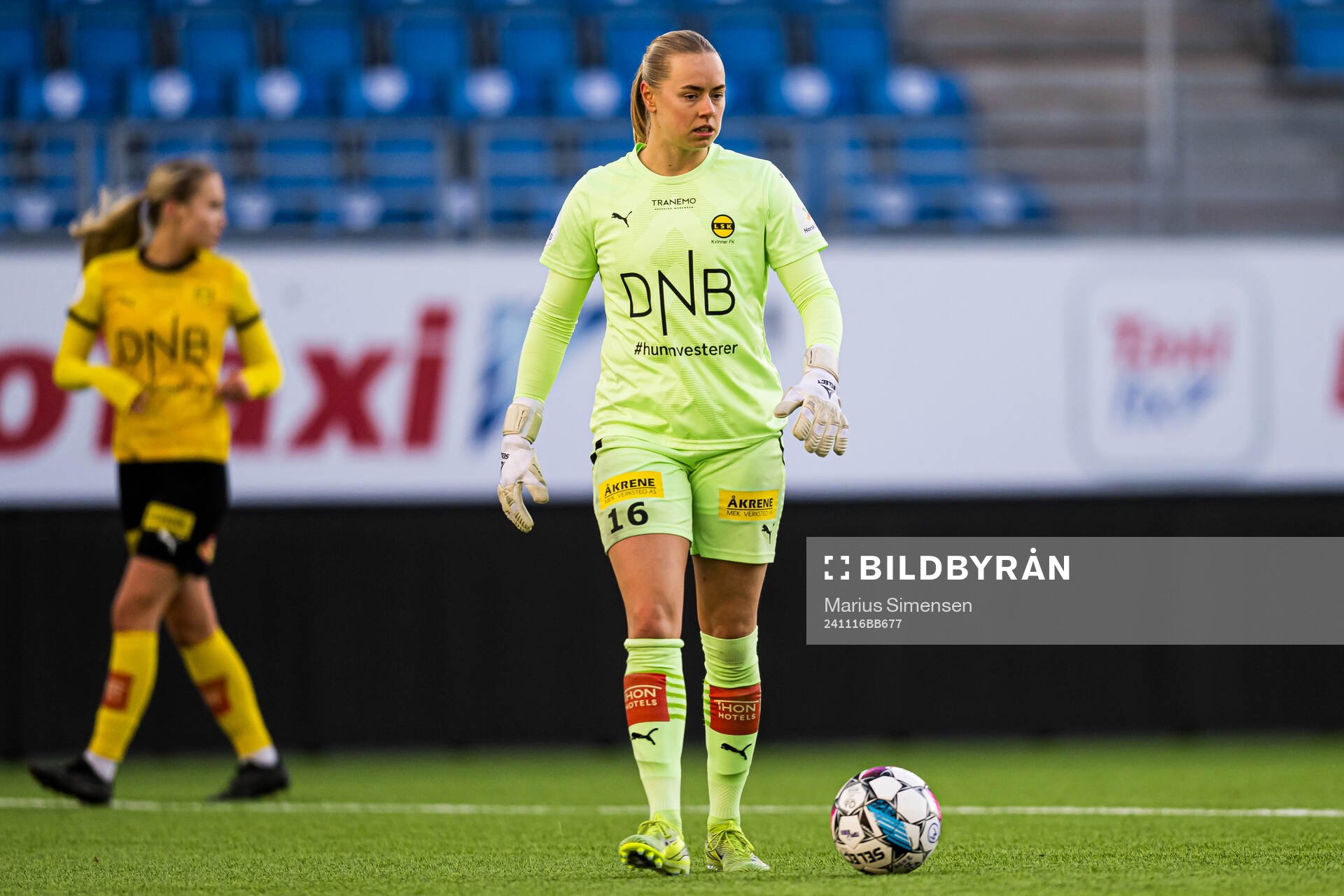 Klara Thorsrud Sporsem of LSK Kvinner during the Toppserien football match between Vålerenga and LSK Kvinner on November 16, 2024 in Oslo.