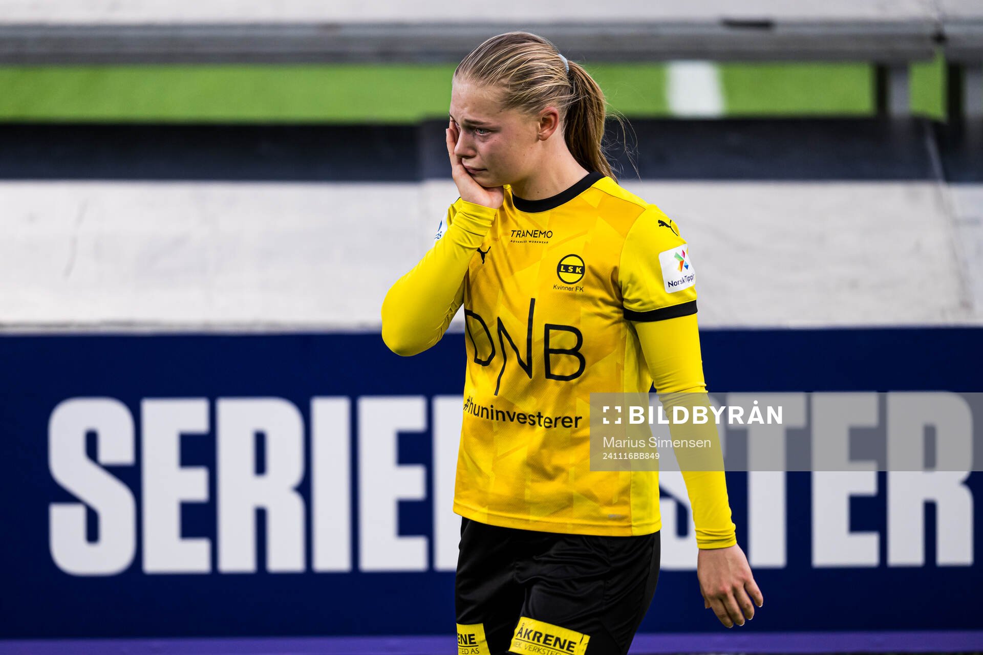 Mille Ivi Christensen of LSK Kvinner looks dejected