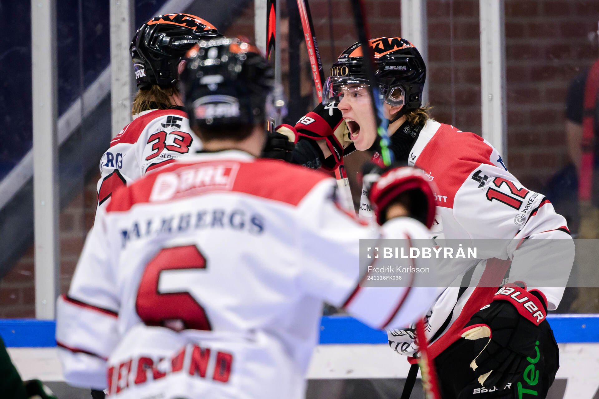 Örebros Noah Steen jublar