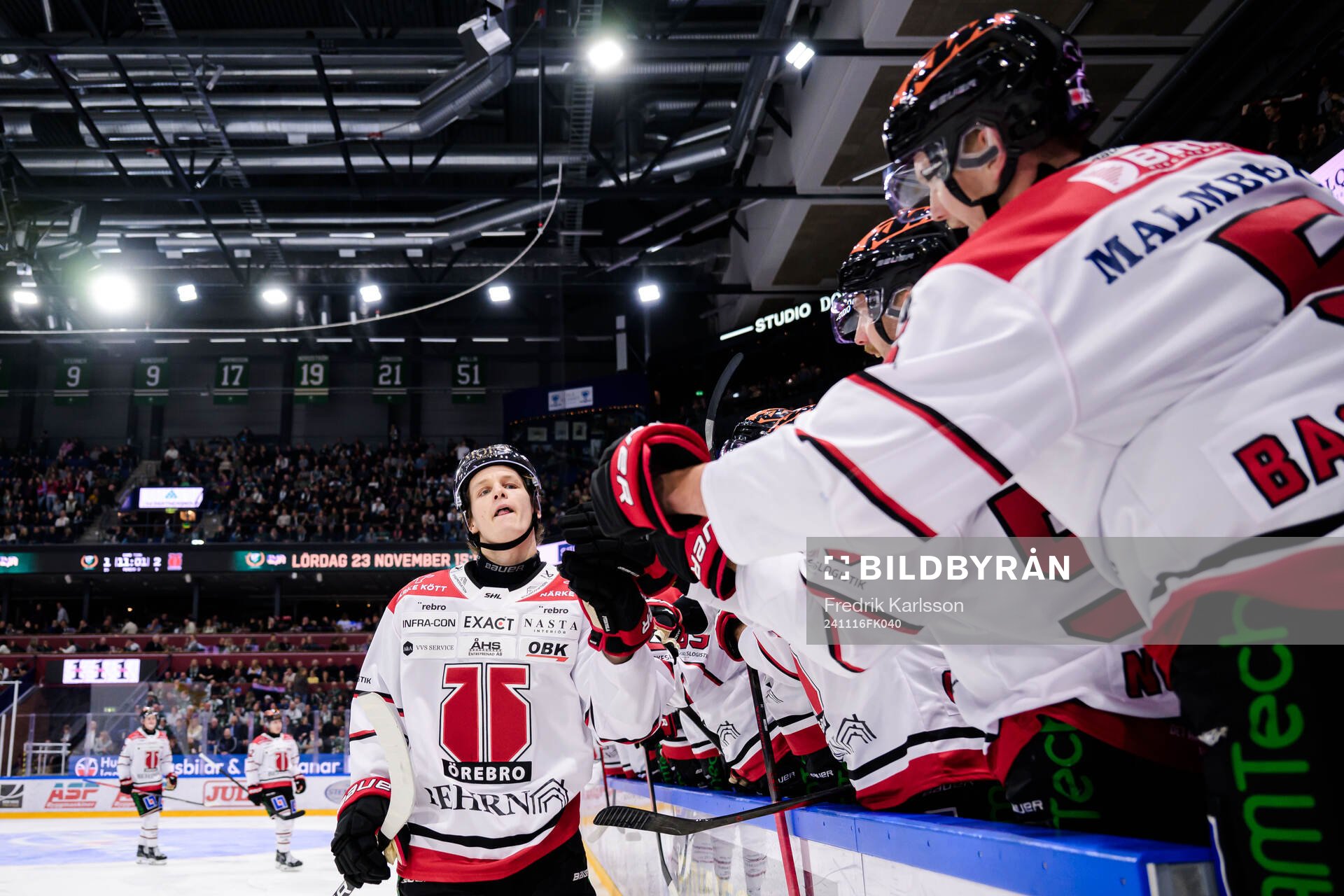 Örebros Patrik Puistola jublar