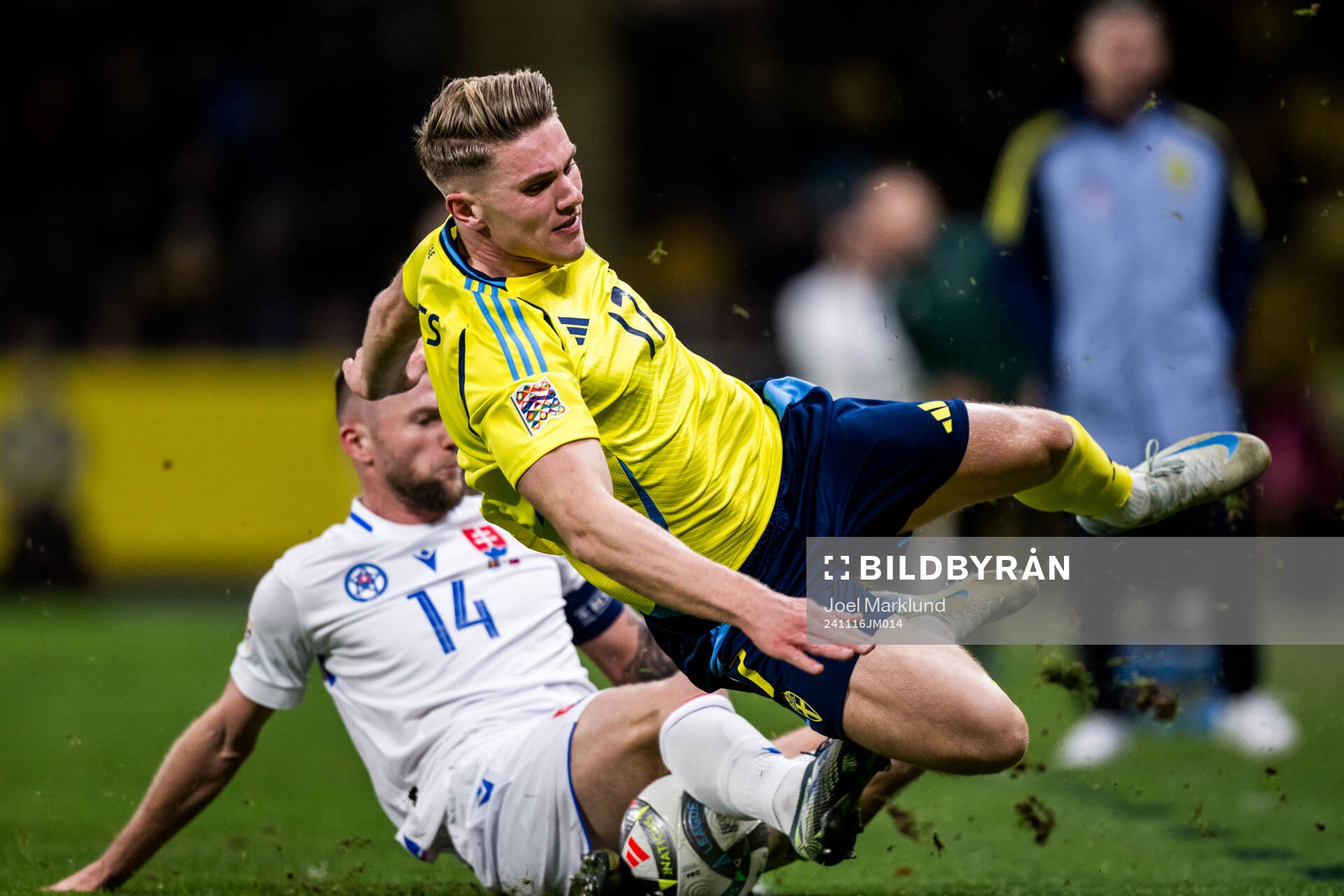 Milan Skriniar of Slovakia and Viktor Gyökeres of Sweden