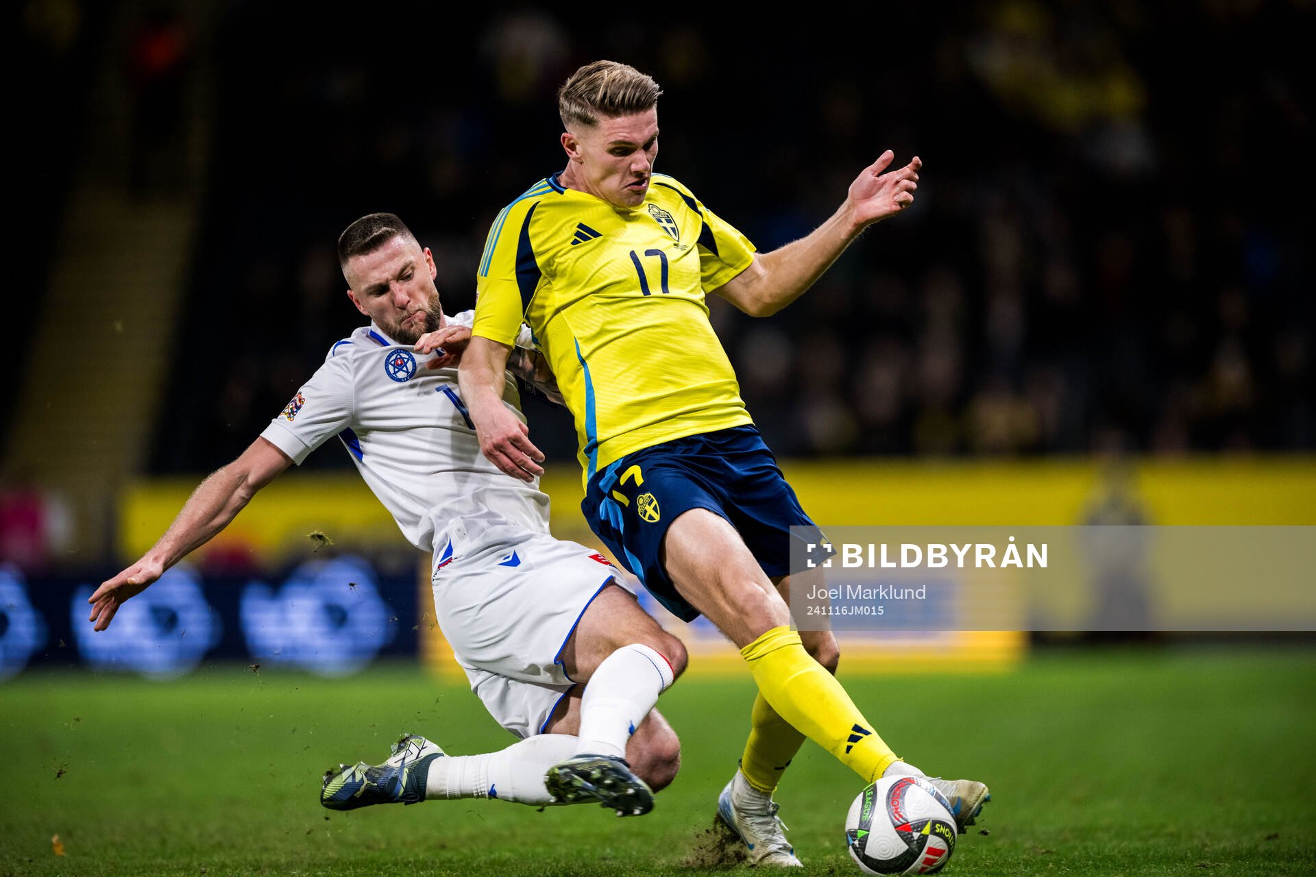 Milan Skriniar of Slovakia and Viktor Gyökeres of Sweden