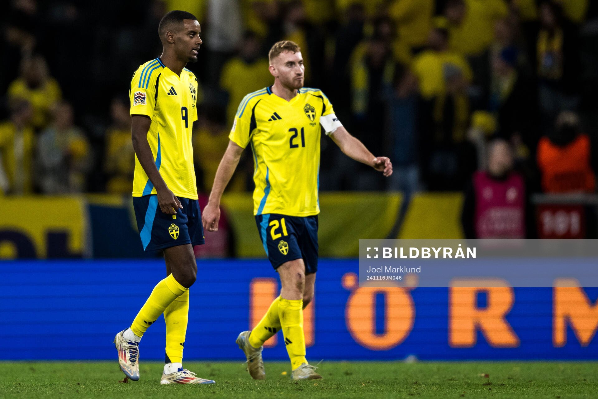 Dejan Kulusevski and Alexander Isak of Sweden looks dejected