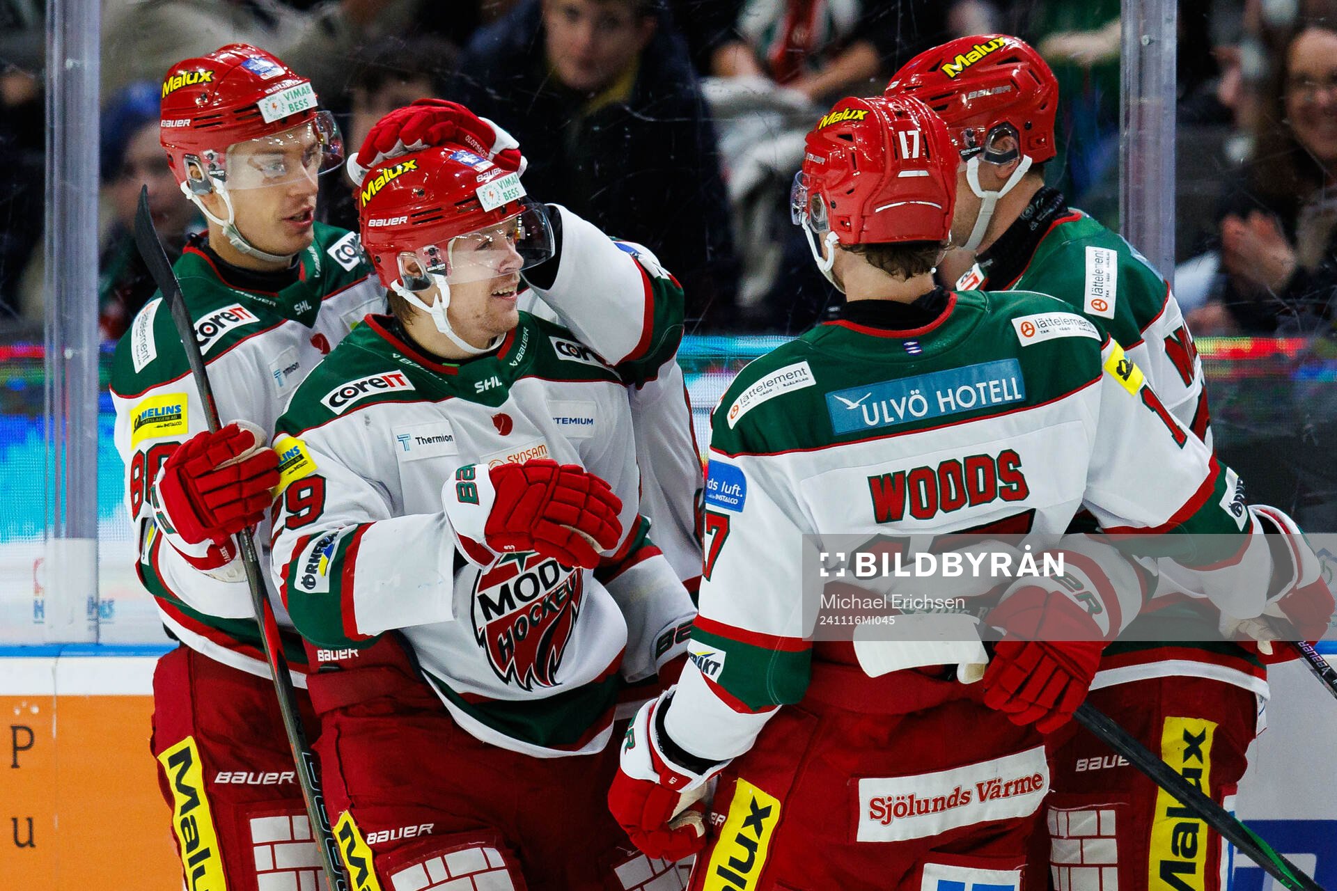 Modos Mikkel Aagaard jublar