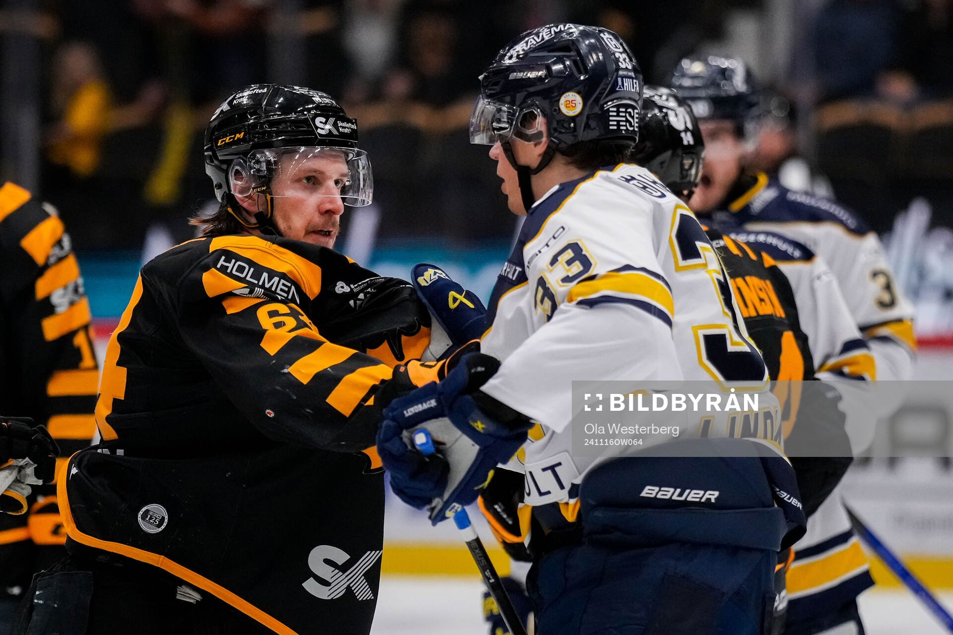 Skellefteås Jonathan Pudas och HV71s Måns Lindbäck