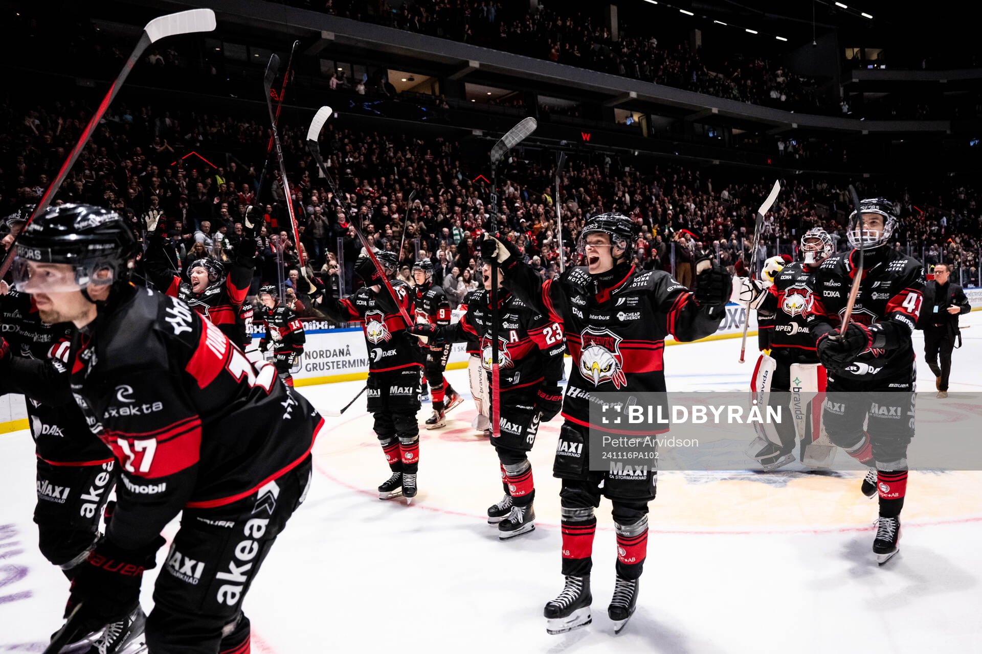 Malmö Redhawks Johan Olofsson jublar
