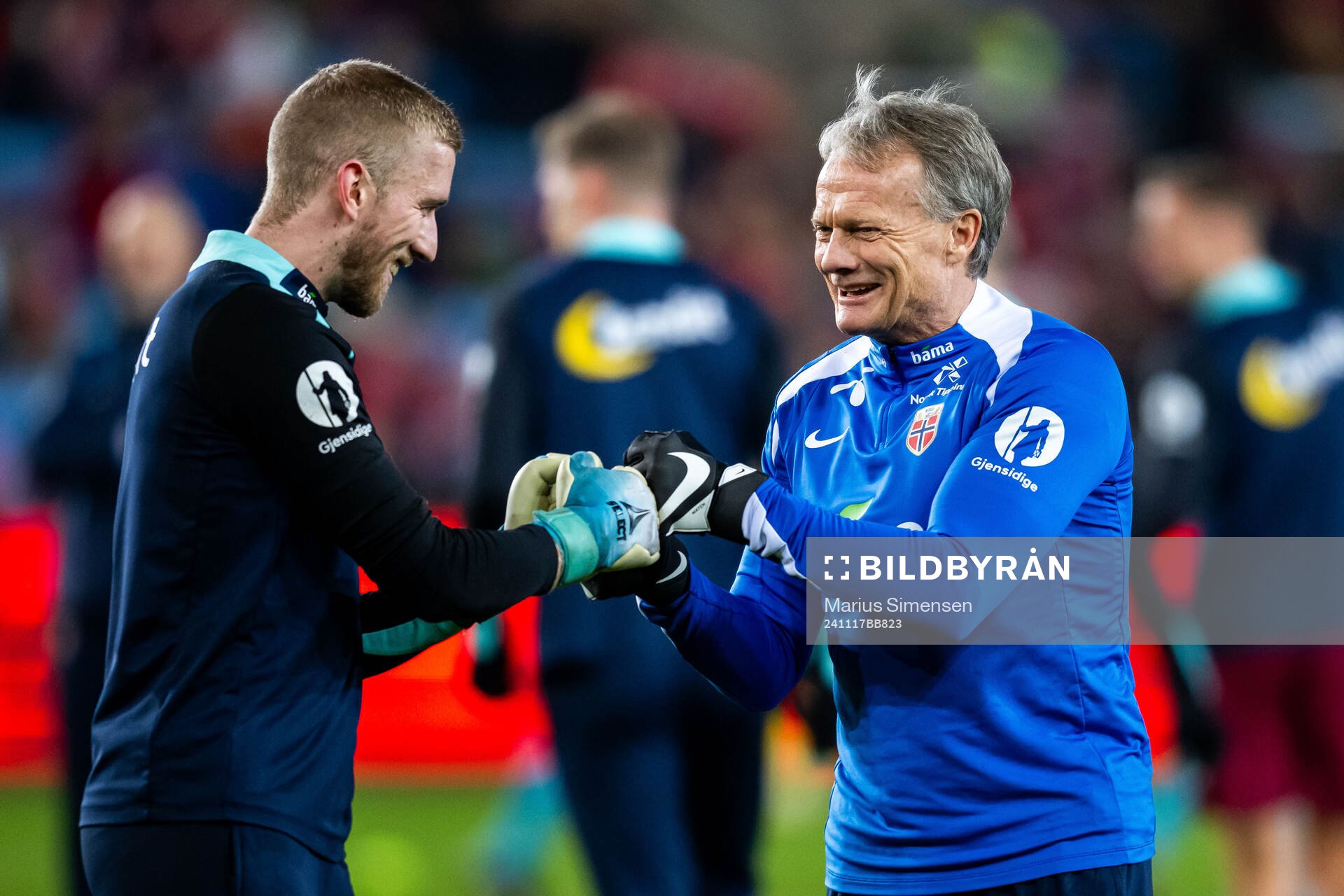 Goalkeeper Egil Selvik and goalkeeper coach Frode Grodås