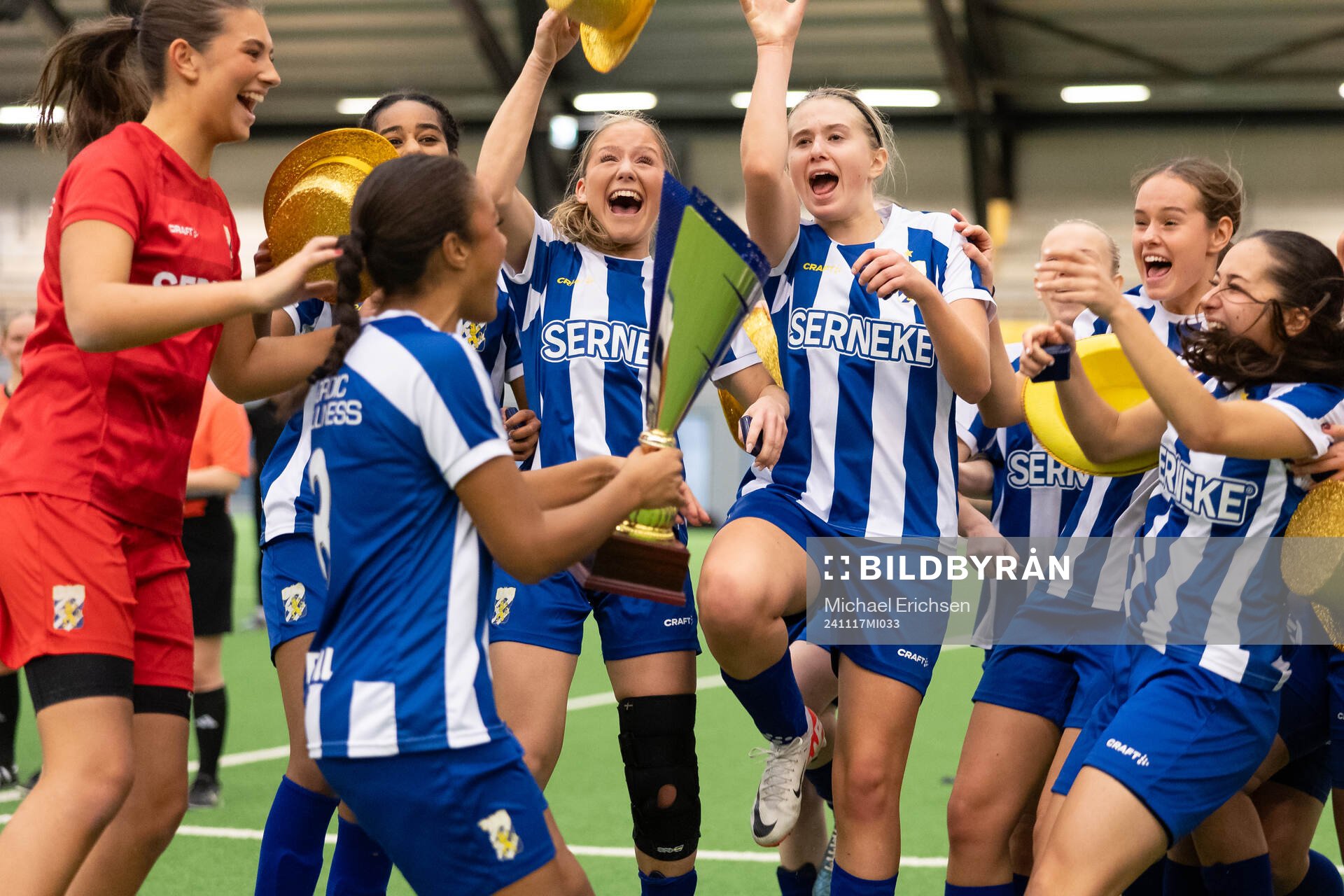 IFK Göteborgs spelare jublar