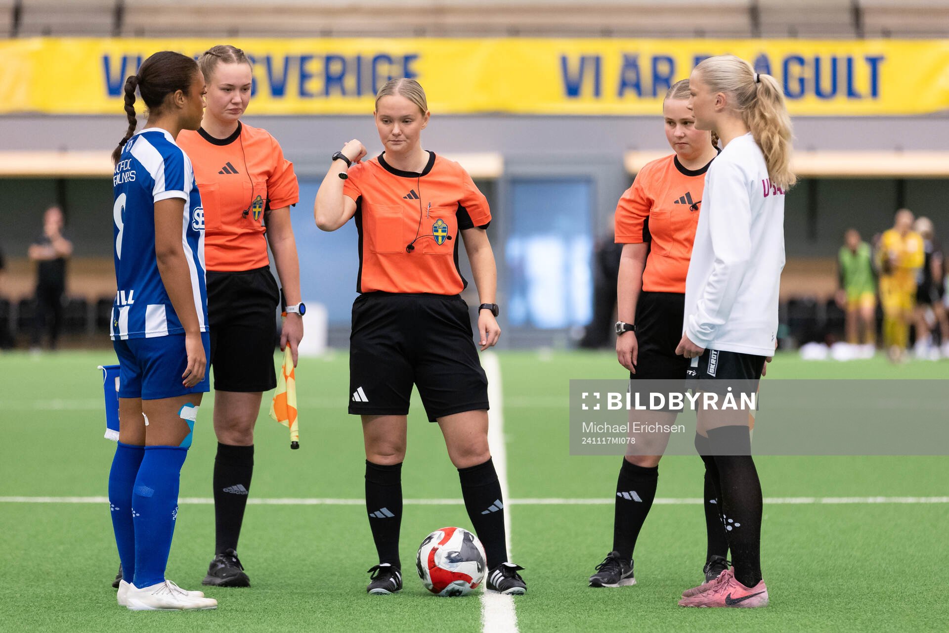 Domare Maja Jons singlar slant mellan IFK Göteborgs