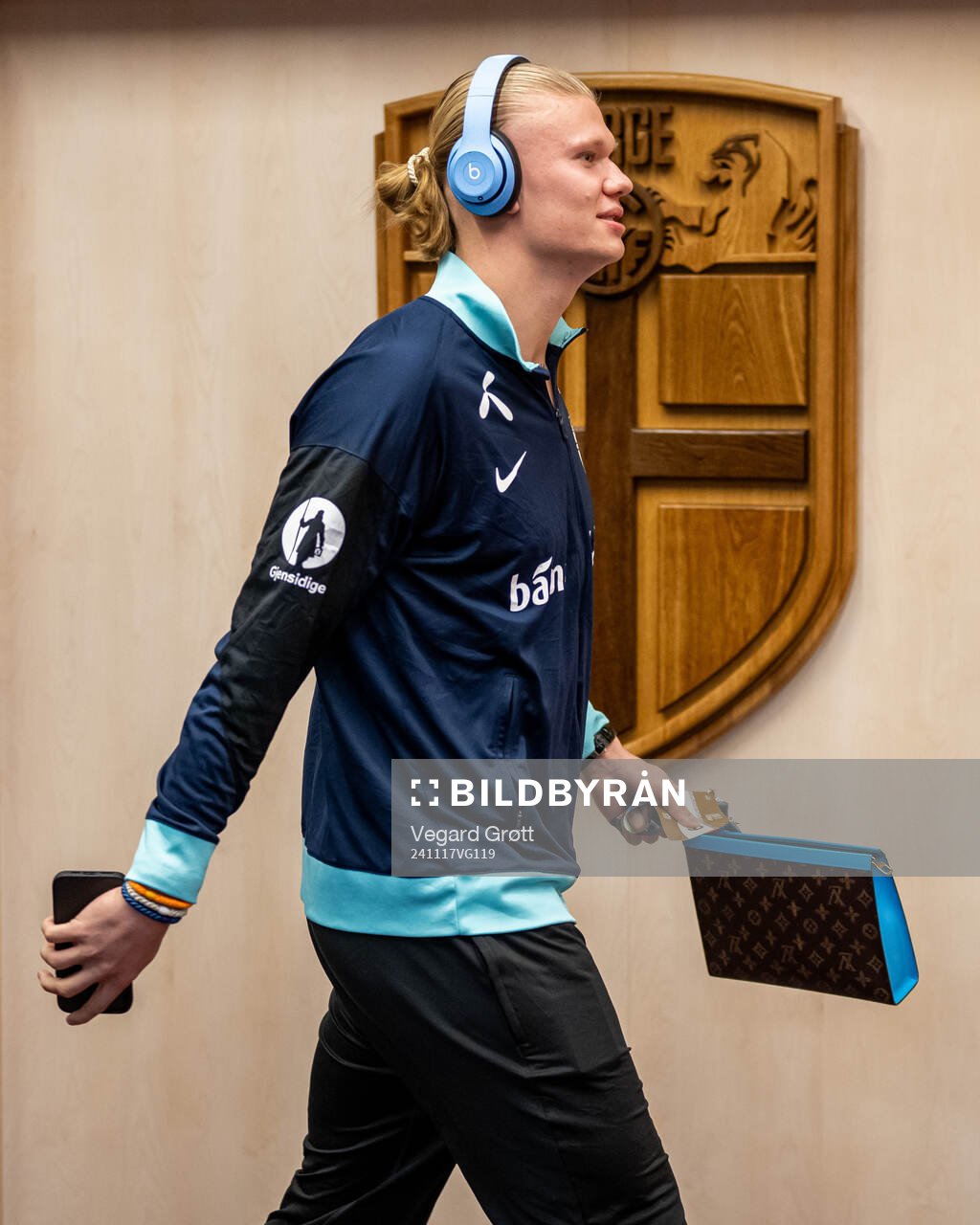 Erling Braut Haaland of Norway arrives
