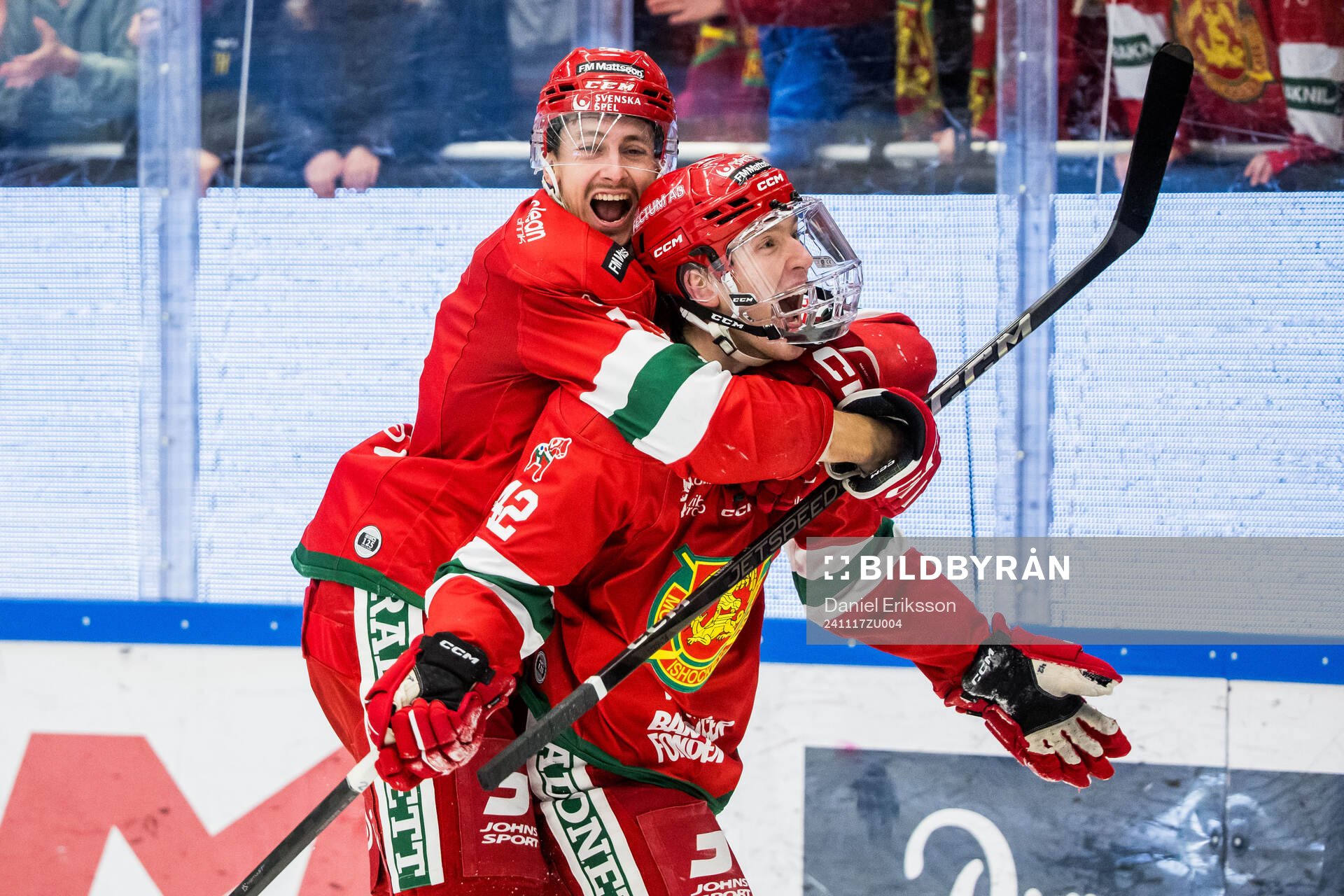 Moras Kalle Kratz jublar