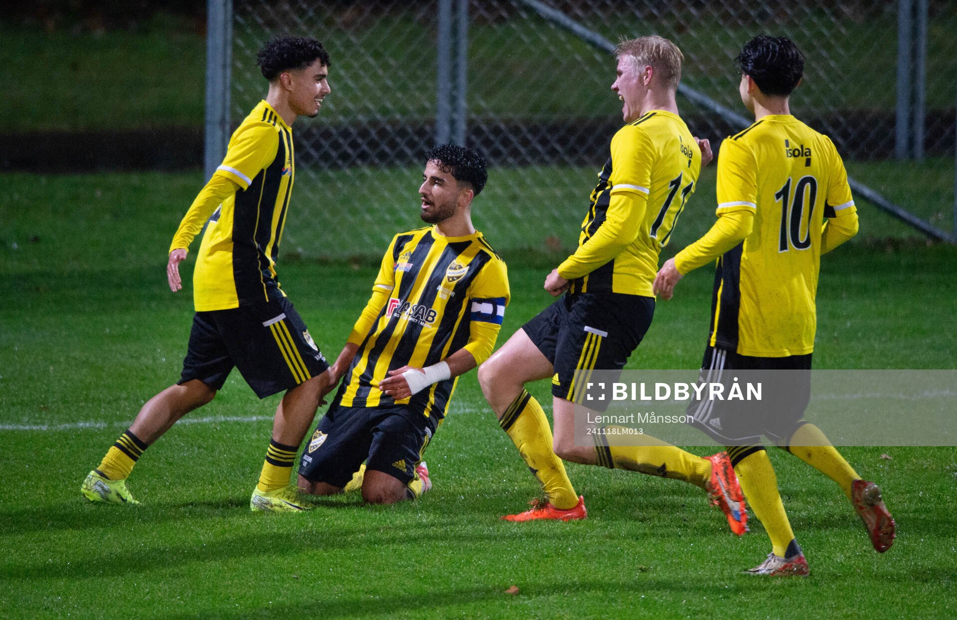IFK Hässleholms Jan Al Salo gör 2–0 och jublar i