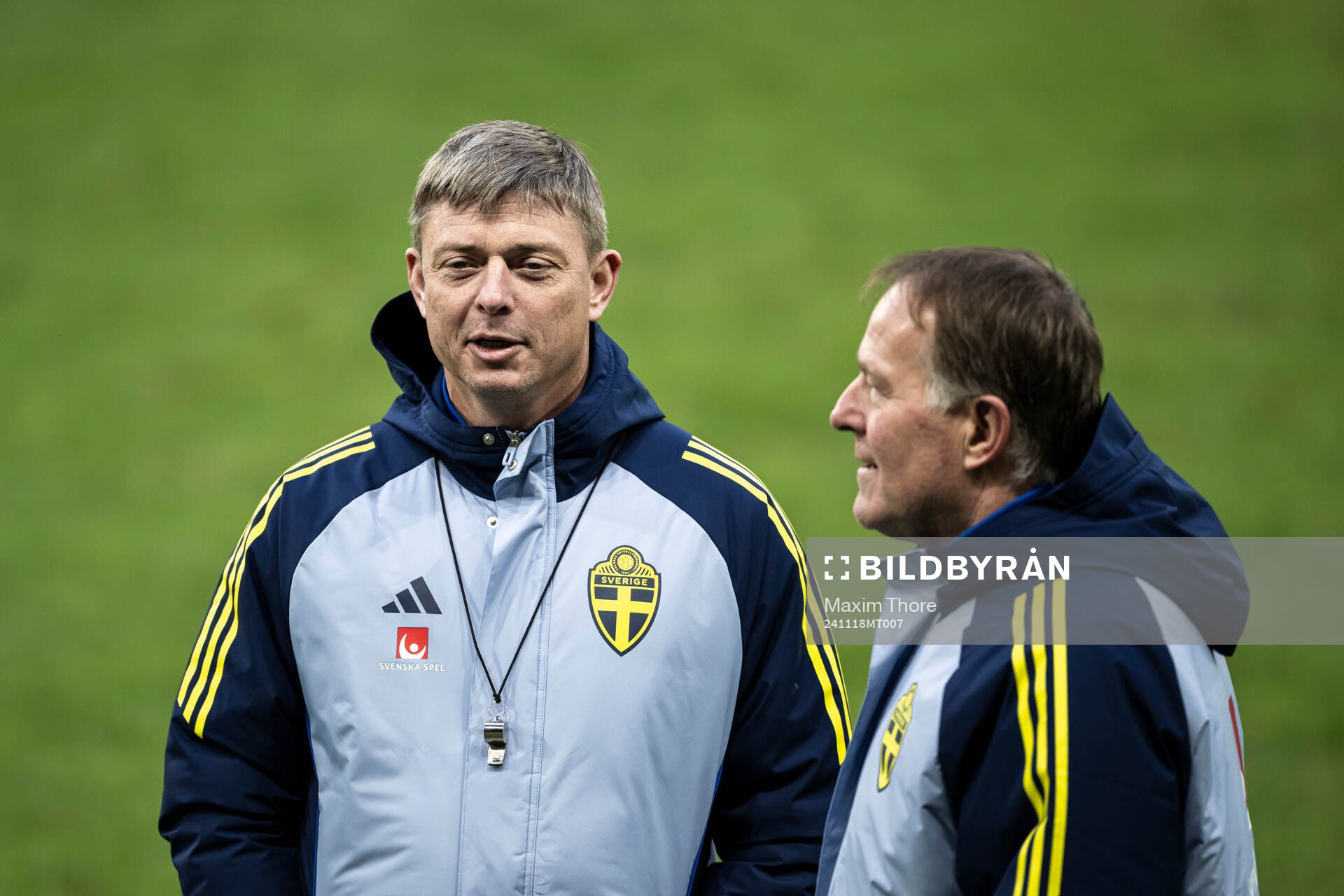 Head coach Jon Dahl Tomasson and assistant coach Remy