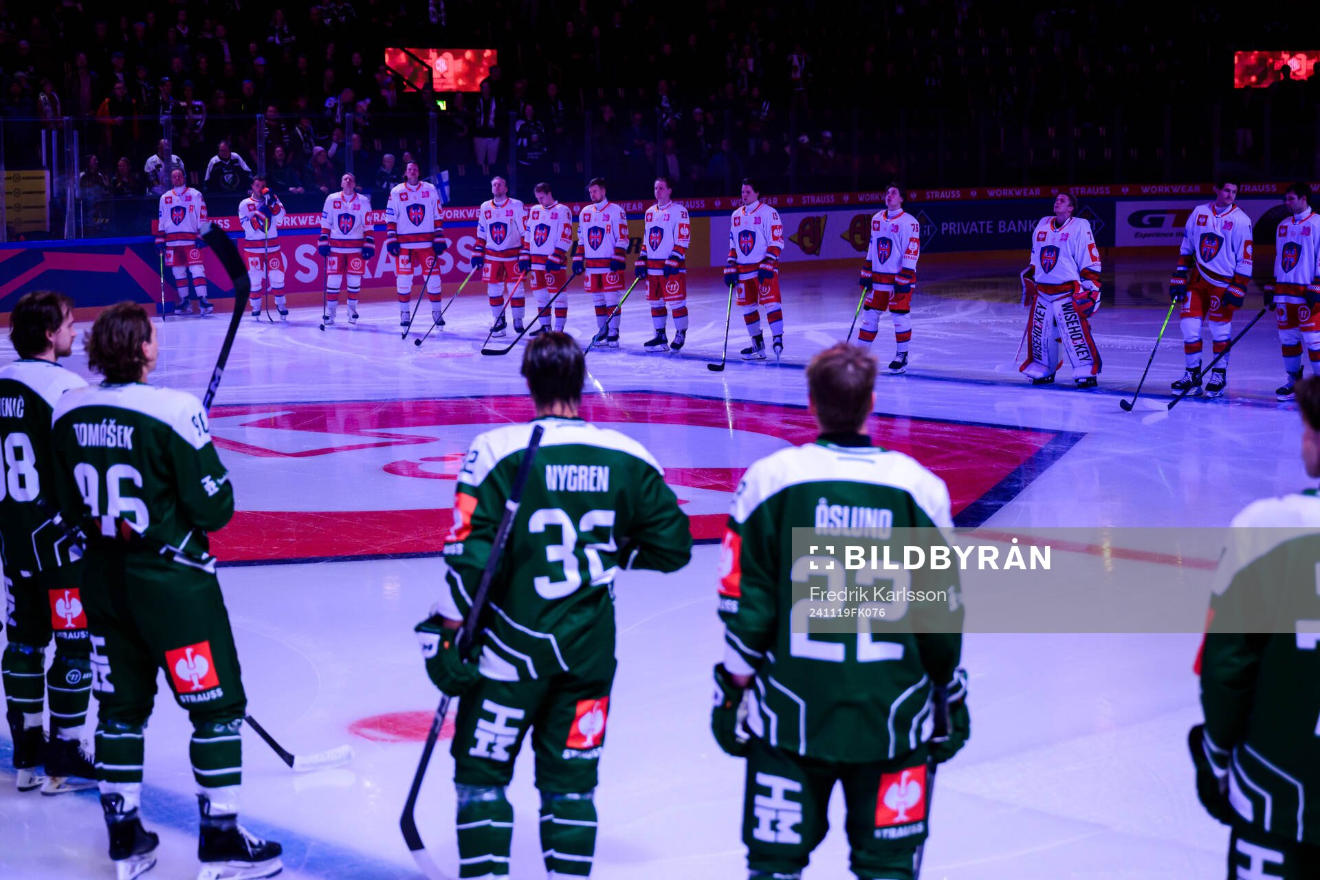 Players of Färjestad  and of Tappara Tampere