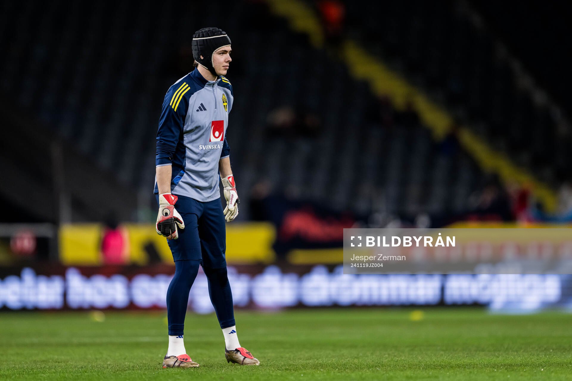 Goalkeeper Jacob Widell Zetterström of Sweden ahead of the Nations League football match between Sweden and Azerbaijan on November 19, 2024 in Stockholm.