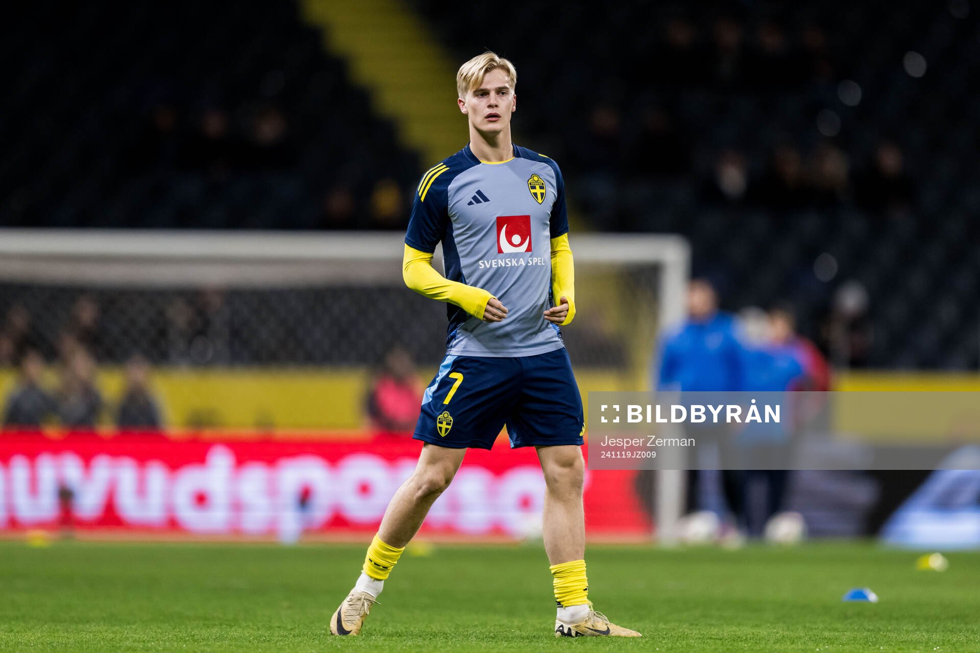 Lucas Bergvall of Sweden