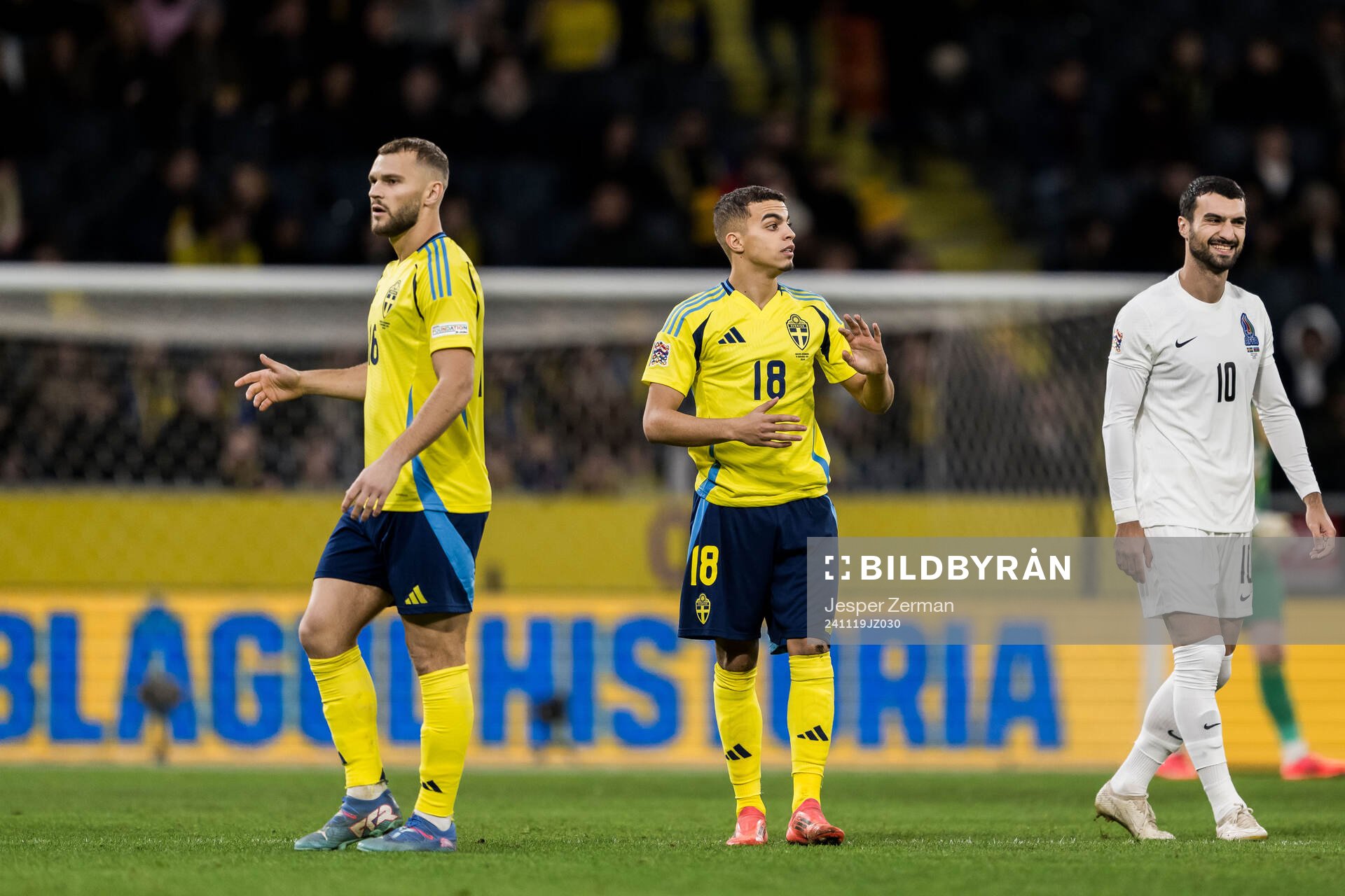 Jesper Karlström and Yasin Ayari of Sweden