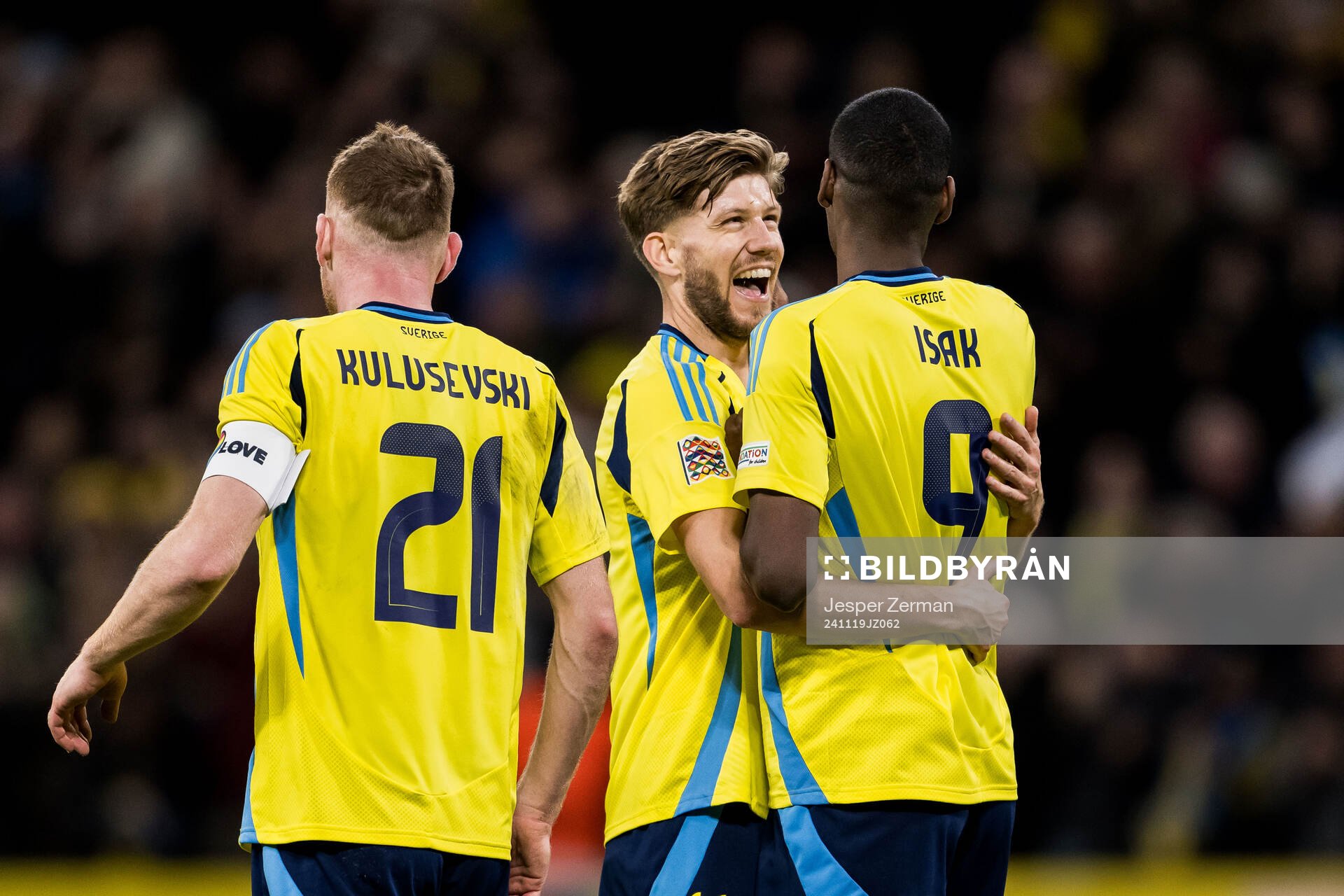 Alexander Isak of Sweden celebrates with Anton Salétros