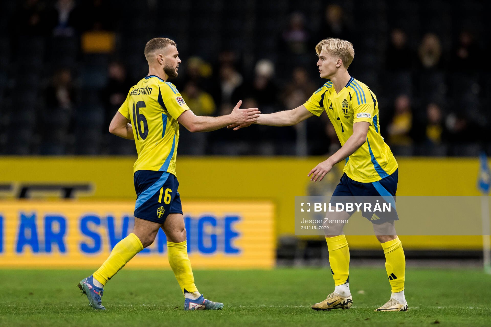 Jesper Karlström and Lucas Bergvall of Sweden