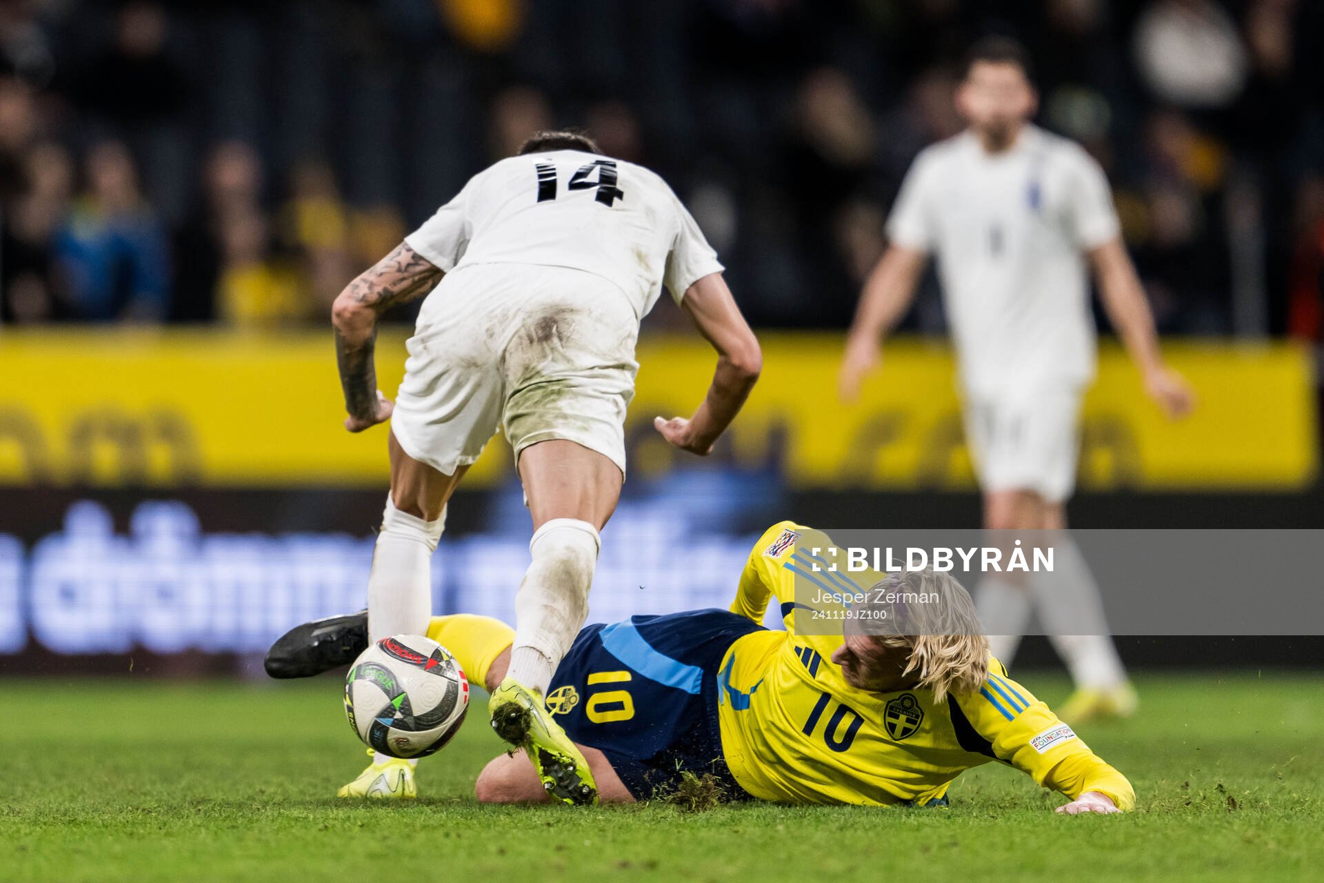 Emil Forsberg of Sweden and Mahir Emreli of Azerbaijan