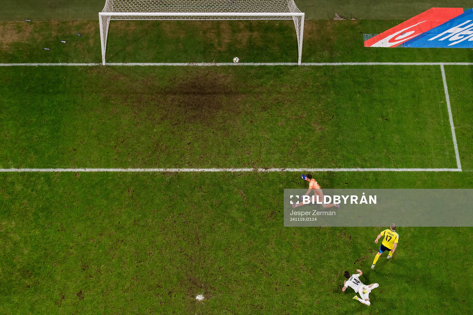 Viktor Gyökeres of Sweden scores 5-0 against goalkeeper