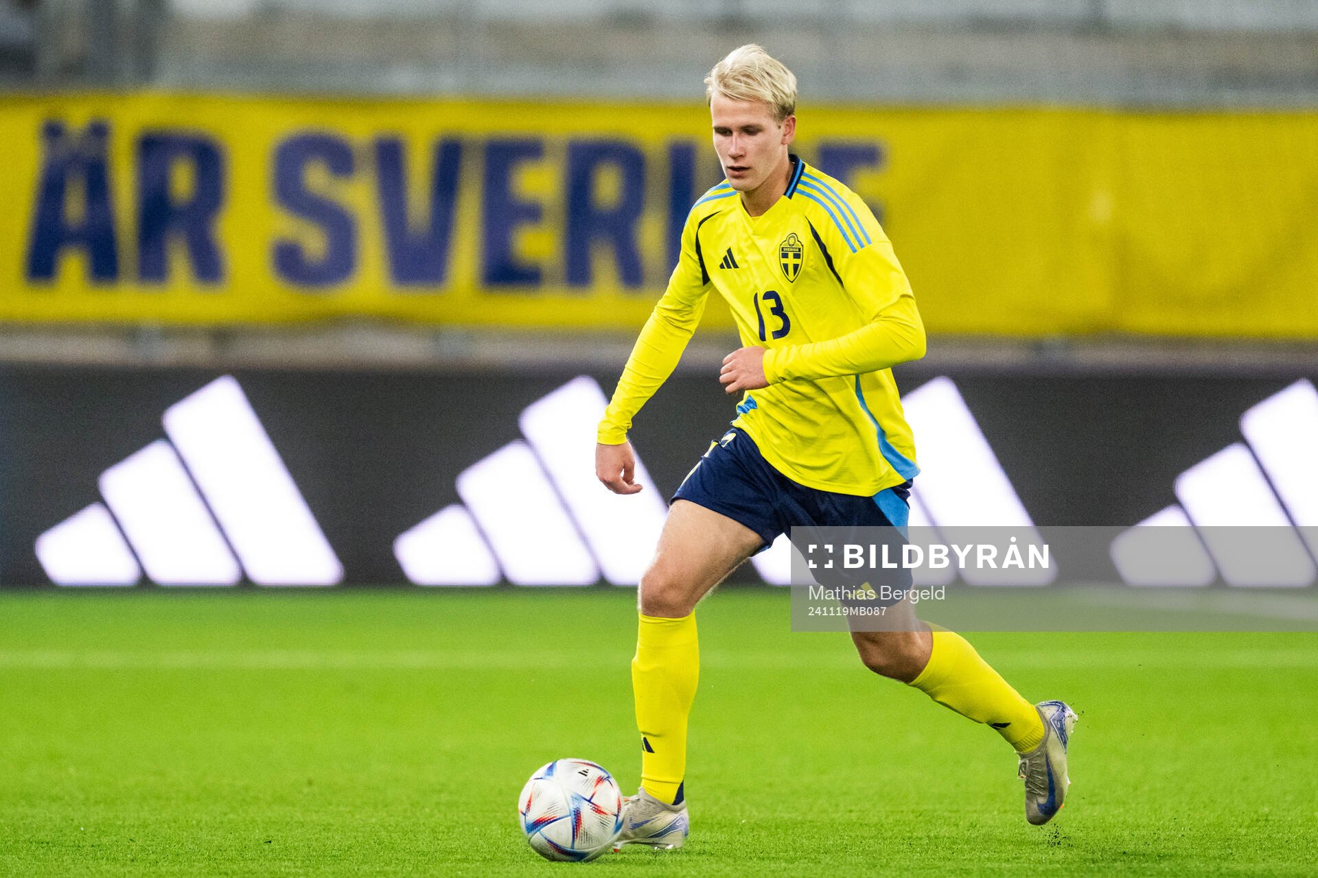 Harry Hilvenius of Sweden during the under-19 Euro Qualifier football match between Sweden and Norway on November 19, 2024 in Borås.