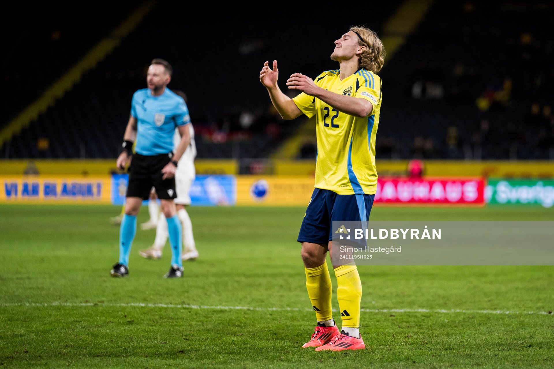 Sebastian Nanasi of Sweden looks dejected