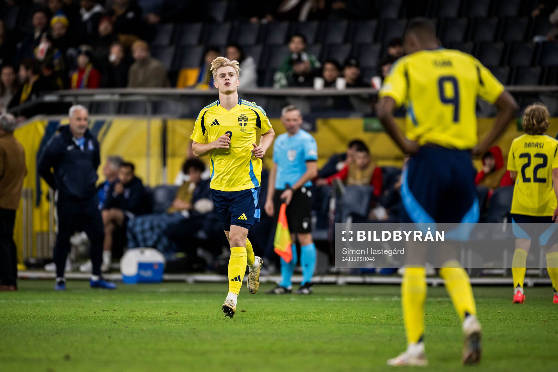 Lucas Bergvall of Sweden